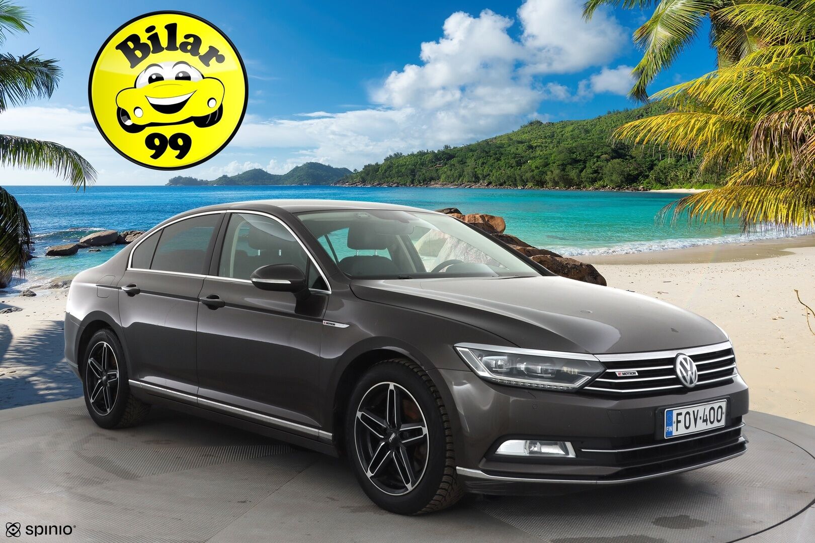 Volkswagen Passat 2017 Sedan Highline 2,0 TDI 140 kW 4MOTION DSG * Webasto / Koukku / ACC / LED / P.Tutkat / Sähköluukku * - Kahdet renkaat aluvanteilla