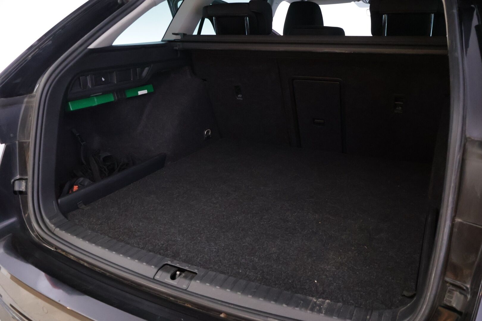 Skoda Octavia 2022 Combi 1.5 TSI G-TEC Style DSG *ACC / Webasto / Navi /  P.Kamera / KeyLessGo* - Asiallisesti huollettu / Nokian nastarenkaat / Kahdet alumiini vanteet 