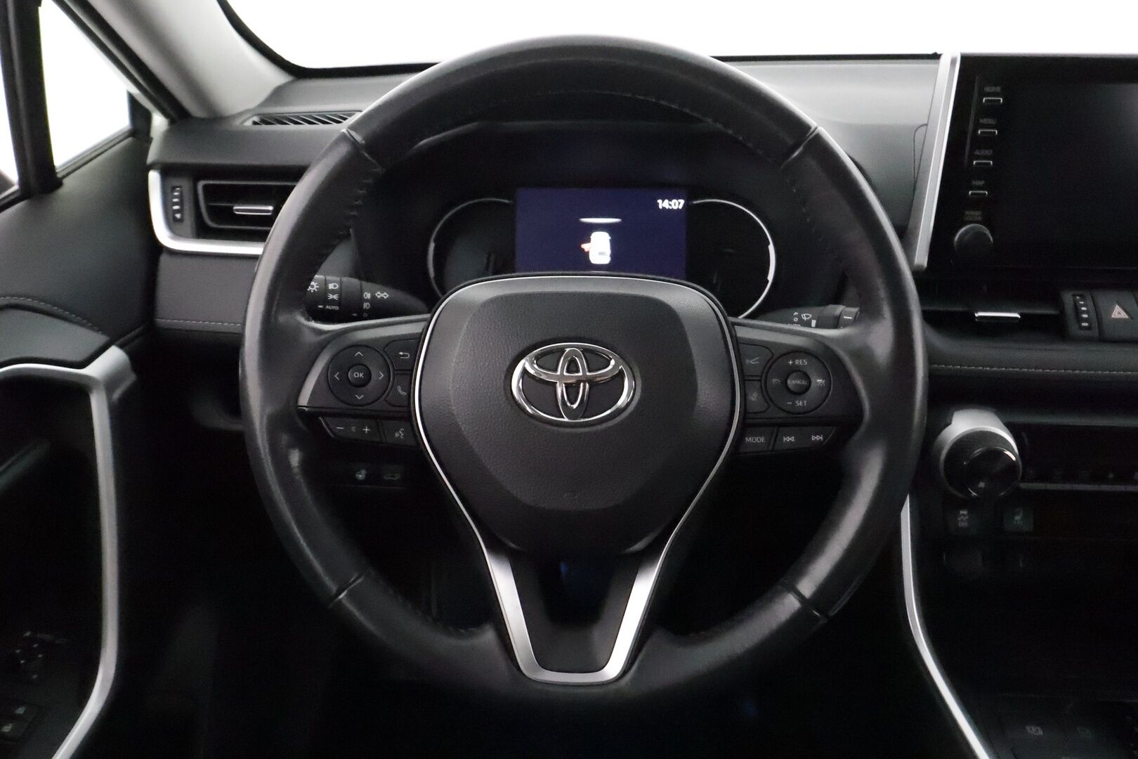 Toyota RAV4 2022 2,5 Hybrid AWD-i Business / Adapt.Vakkari / Peruutuskamera / Navi / TULOSSA // - 3,99 % KORKOTARJOUS TÄHÄN AUTOON - Ensimmäiseltä omistajalta / Suomi-auto / Kahdet renkaat vanteineen /