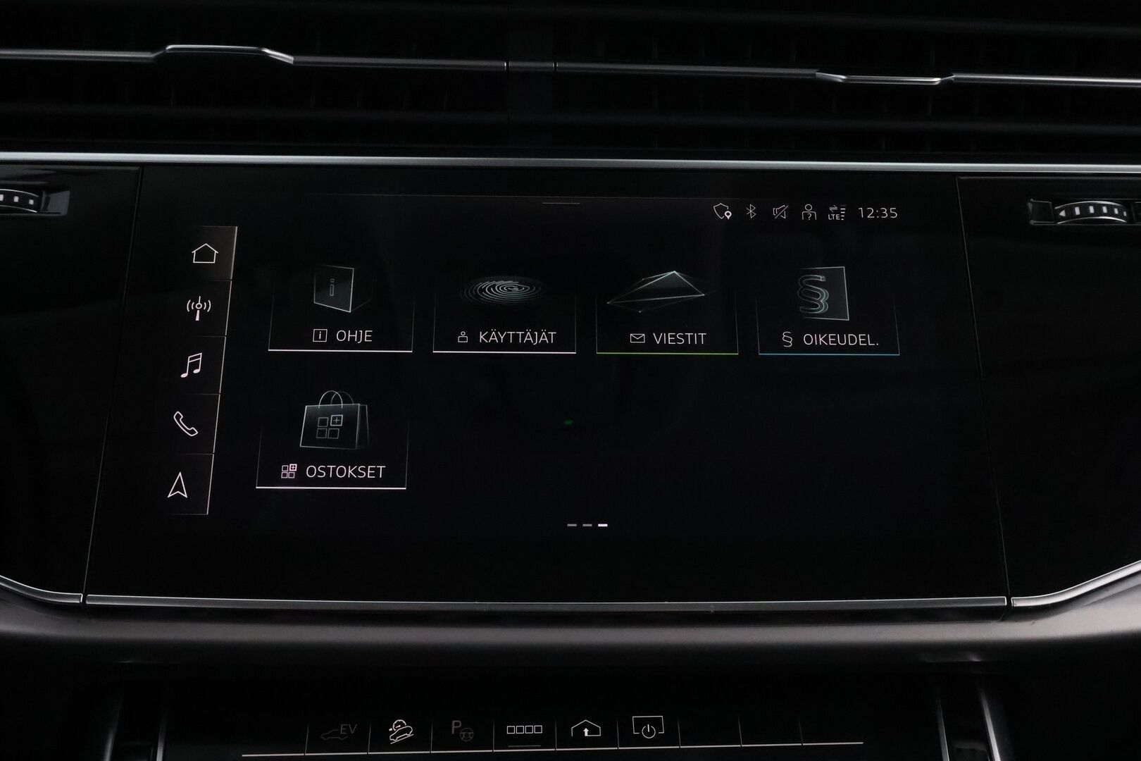 Audi Q8 2021 60 TFSI e 340 kW quattro tiptronic * Adapt.Vakkari / Ilma-Alusta / Nahkaiset Muistipenkit / Koukku / Peruutuskamera / - Audi Premium Sound / Merkkihuollettu / Juuri tullut Tampereelle!