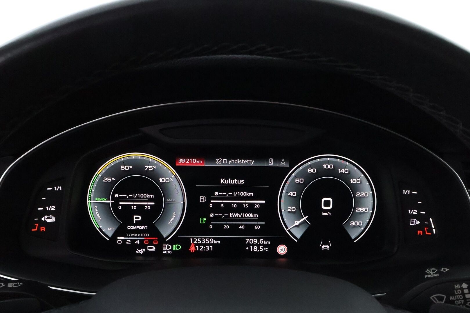 Audi Q8 2021 60 TFSI e 340 kW quattro tiptronic * Adapt.Vakkari / Ilma-Alusta / Nahkaiset Muistipenkit / Koukku / Peruutuskamera / - Audi Premium Sound / Merkkihuollettu / Juuri tullut Tampereelle!
