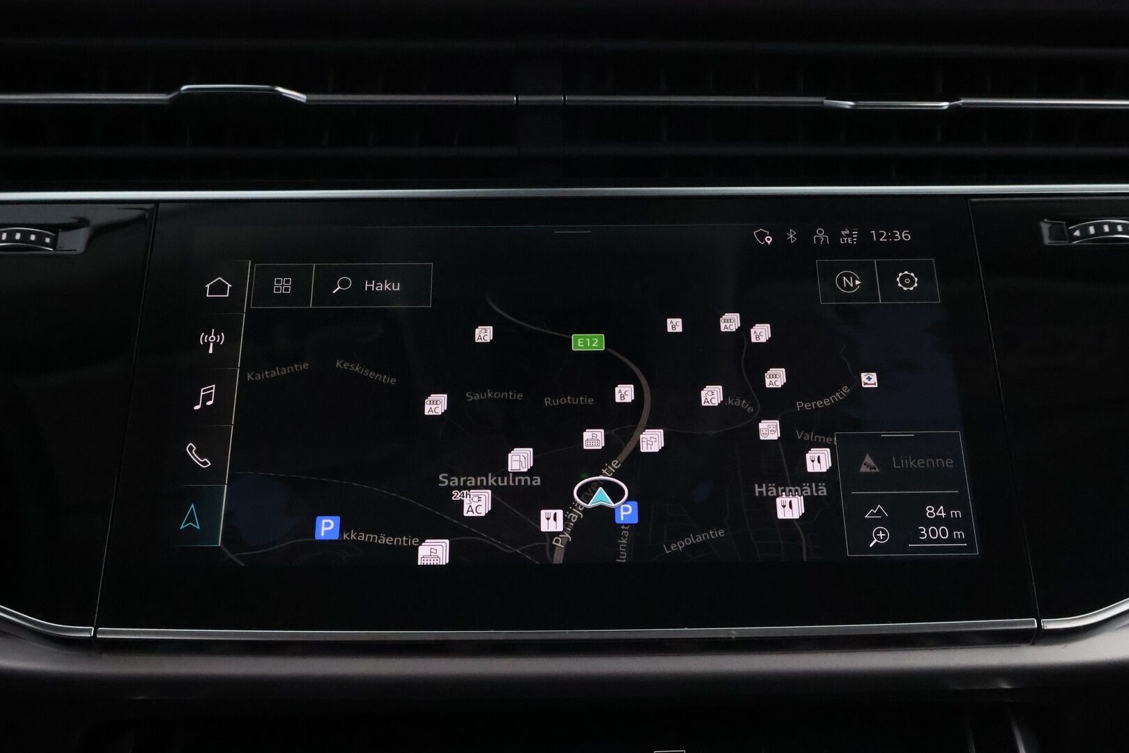 Audi Q8 2021 60 TFSI e 340 kW quattro tiptronic * Adapt.Vakkari / Ilma-Alusta / Nahkaiset Muistipenkit / Koukku / Peruutuskamera / - Audi Premium Sound / Merkkihuollettu / Juuri tullut Tampereelle!
