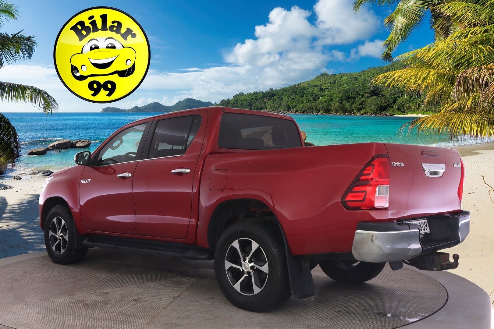Toyota Hilux 2016 Double Cab 2,4 D-4D 150 4WD Aut Premium 4ov *ALVILLINEN / VETOKOUKKU / VAKKARI / NAHKASISUSTA / P:KAMERA* - 3,99 % KORKOTARJOUS TÄHÄN AUTOON 14.9. ASTI! - *3.99% KORKOTARJOUS / Alvillinen / Näyttävä / Neliveto / Lava-auto!*