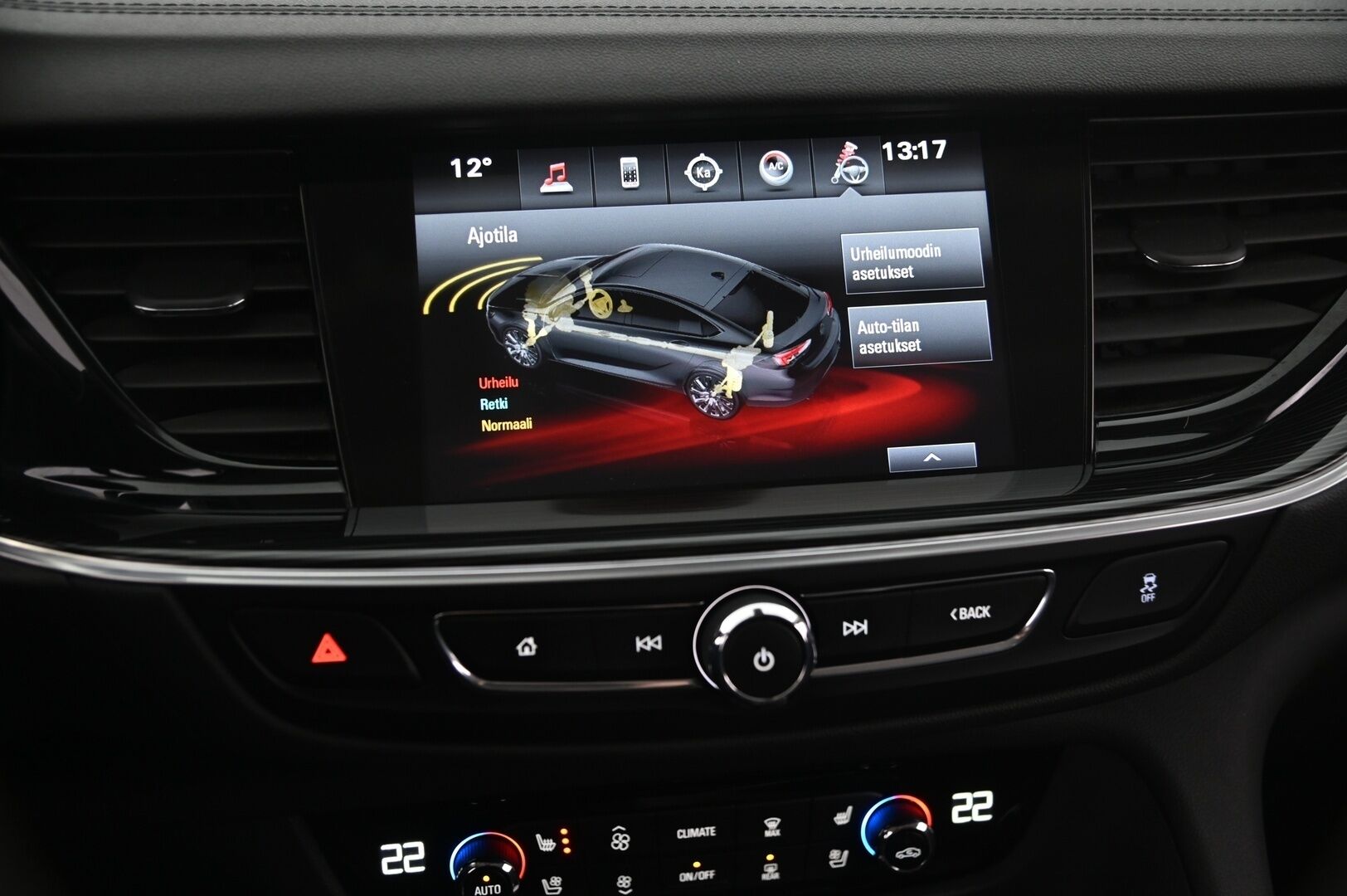Opel Insignia 2018 MYYDÄÄN HUUTOKAUPAT.COM - / Webasto / ACC / 360-kamera / HUD / Vetokoukku / Nahkasisusta / Ilmastoidut etuistuimet / 