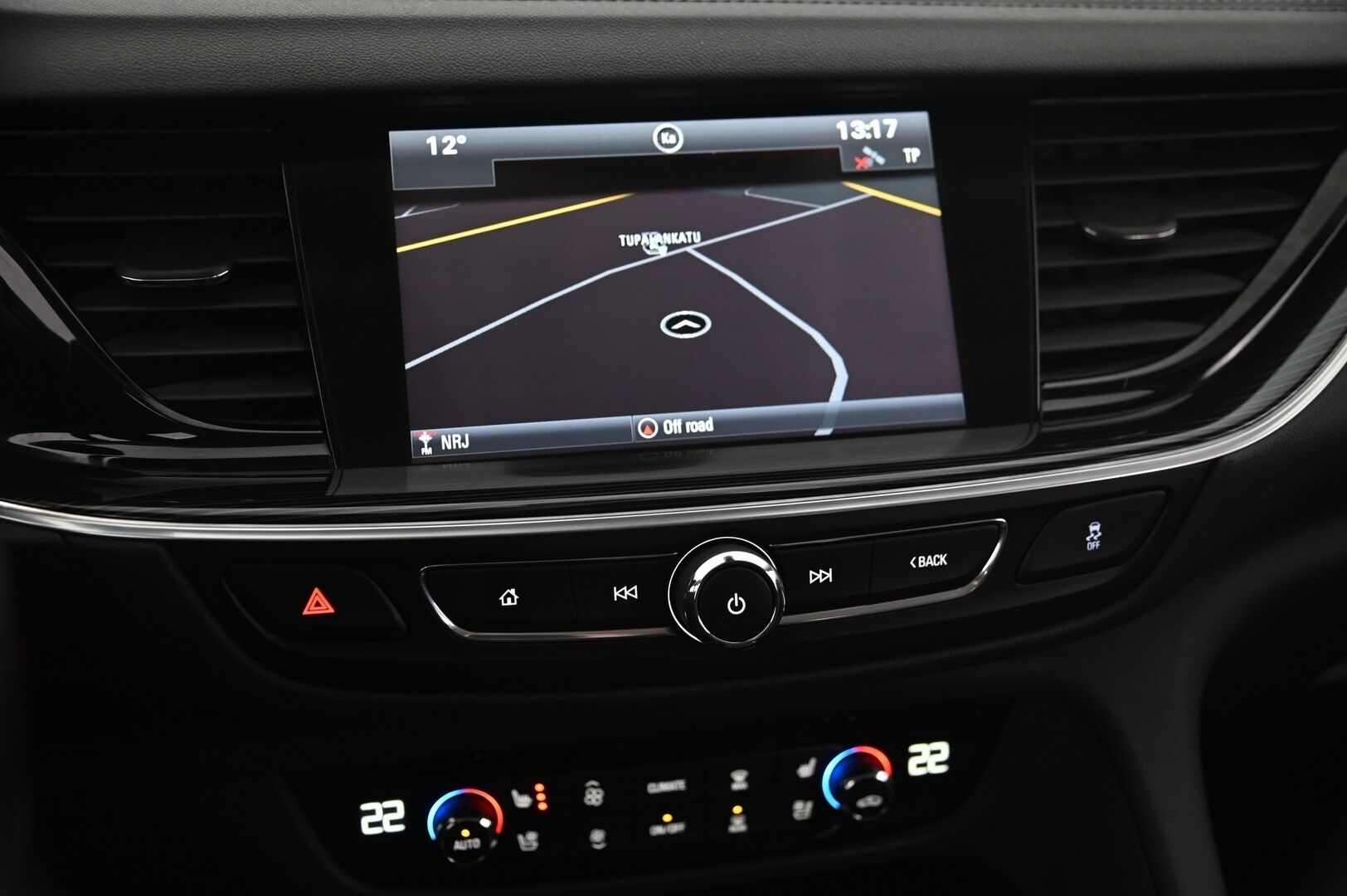 Opel Insignia 2018 MYYDÄÄN HUUTOKAUPAT.COM - / Webasto / ACC / 360-kamera / HUD / Vetokoukku / Nahkasisusta / Ilmastoidut etuistuimet / 
