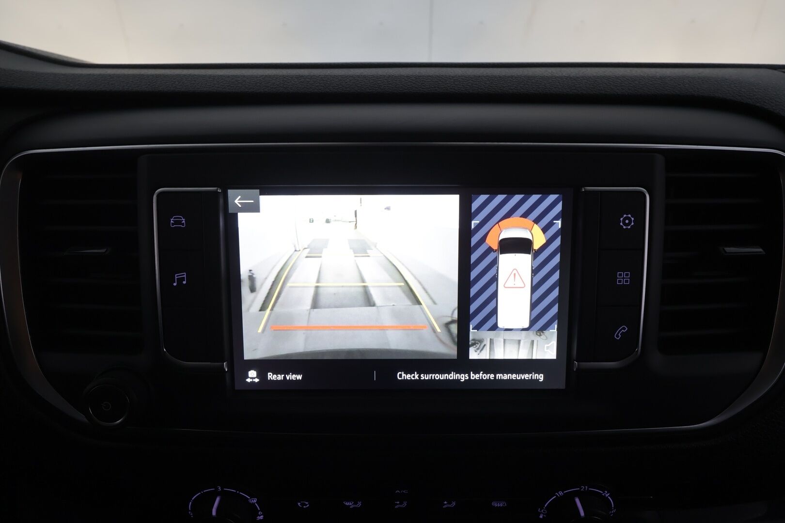 Opel Vivaro-e 2022 Van L Comfort 136 hv automaatti 75 kWh - | P.Kamera | Vakkari | Bluetooth | Katveavustin | Puolinahat | Ilmastointi | Penkinlämmittimet | 1-om Suomi-auto | Kahdet renkaat |