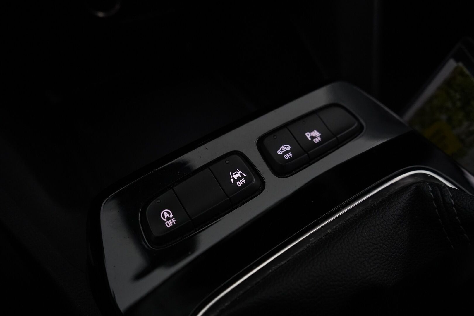 Opel Mokka 2021 Comfort 100 Turbo * Vakkari / 360-Kamera / Lohkolämmitin * - KATSO KAMPANJAHINTA! / Suomi-auto / Viimeisin huolto 146tkm / Jakohihna vaihdettu / Katsastettu 10/2025 - HULLU BLACKWEEK KORKOTARJOUS 2,49%