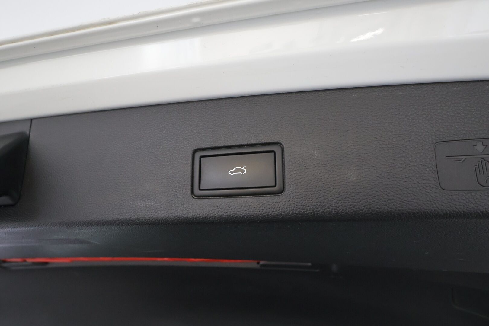 Volkswagen Golf 2022 Variant Style Business 2,0 TSI 140 kW 4MOTION DSG * ACC / Webasto / Muistipenkki / Koukku / LED / Apple & Android * - 1.om Suomi-auto / Merkkihuollettu / Kahdet renkaat