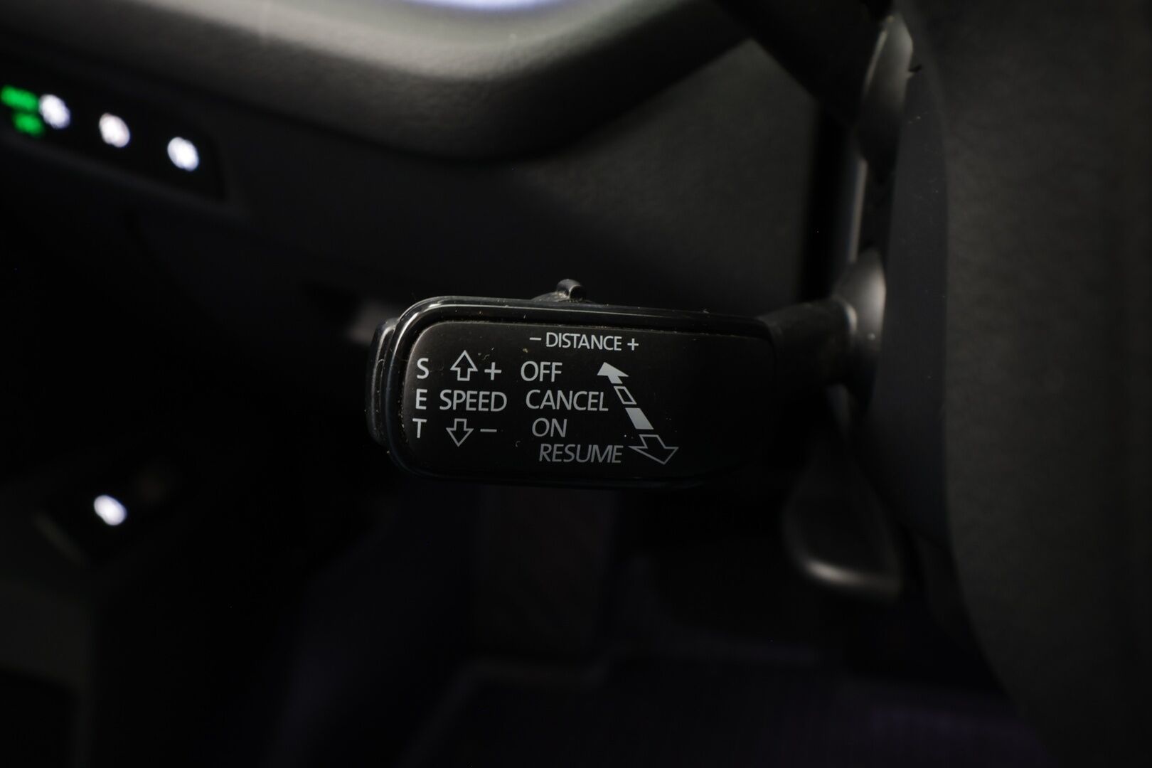 Skoda Octavia 2022 Combi 2.0 TDI 150 4x4 Style DSG * ACC / P.kamera / Matrix LED / Webasto / Koukku / Navi / Nahat / KeylessGo * - 1.Om Suomi-auto / Kahdet renkaat aluvanteilla