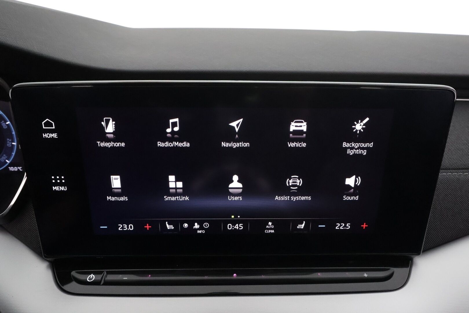 Skoda Octavia 2022 Combi 2.0 TDI 150 4x4 Style DSG * ACC / P.kamera / Matrix LED / Webasto / Koukku / Navi / Nahat / KeylessGo * - 1.Om Suomi-auto / Kahdet renkaat aluvanteilla