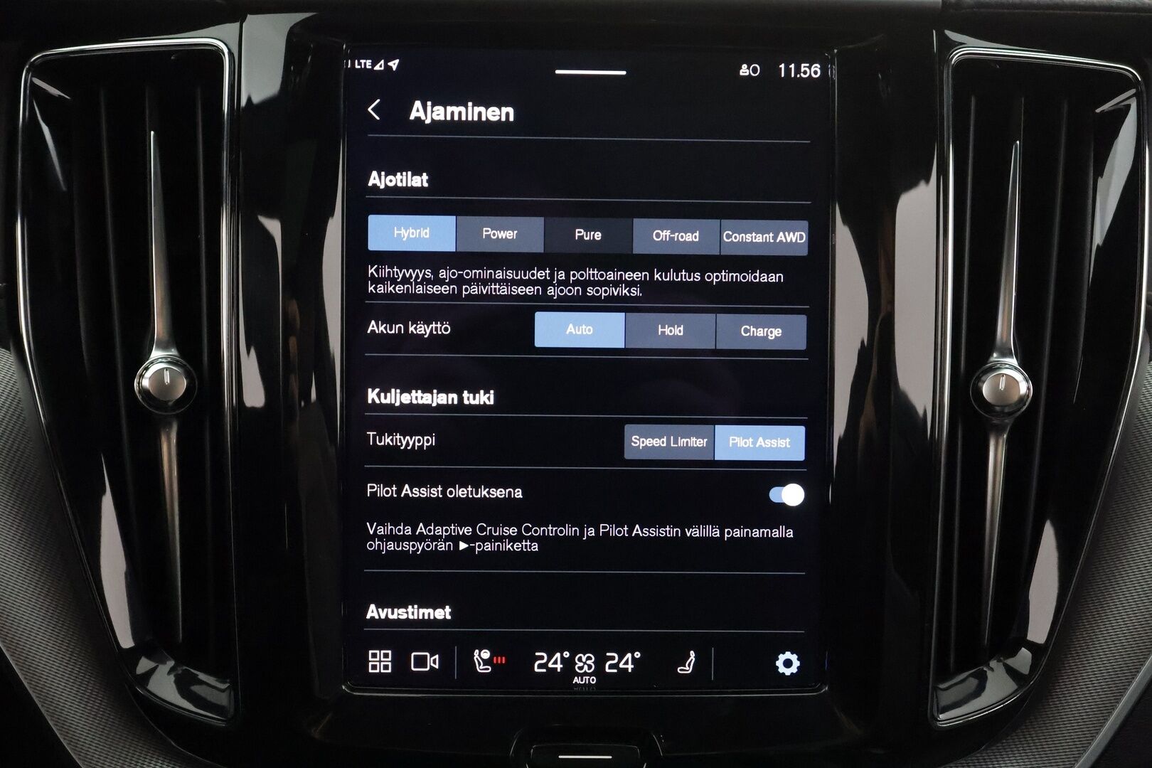 Volvo XC60 2022 T6 TwE AWD Business R-Design Edition aut. * ACC / P.kamera / Panorama / LED / Navi / Muistipenkki / Webasto / Facelift * - 1.Om Suomi-auto / Kahdet renkaat aluvanteilla - Osta nyt, maksa vasta ensi vuonna