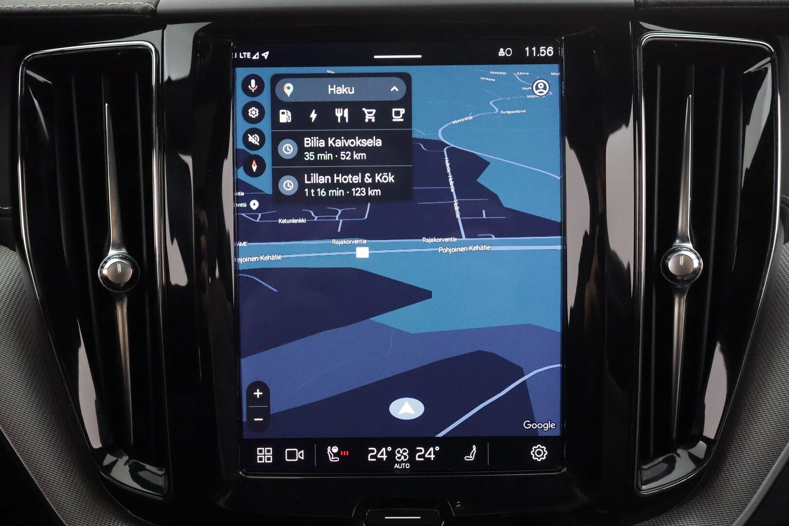 Volvo XC60 2022 T6 TwE AWD Business R-Design Edition aut. * ACC / P.kamera / Panorama / LED / Navi / Muistipenkki / Webasto / Facelift * - 1.Om Suomi-auto / Kahdet renkaat aluvanteilla - Osta nyt, maksa vasta ensi vuonna