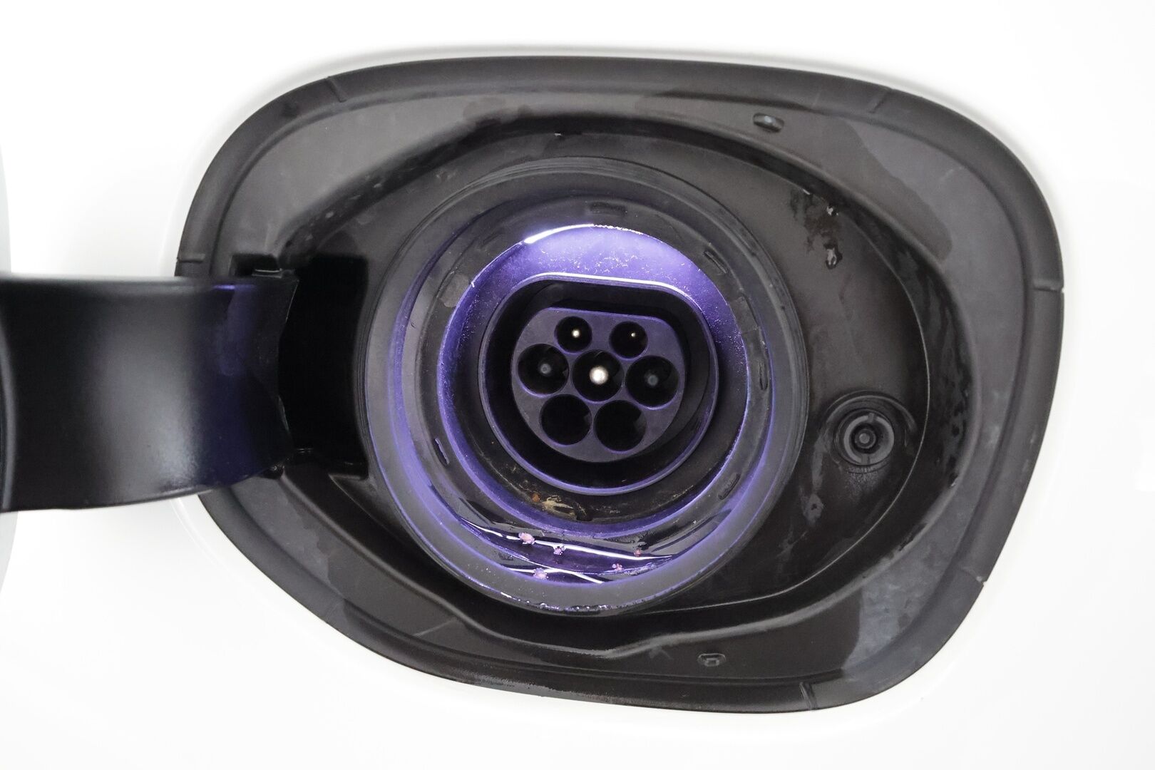 Volvo XC60 2022 T6 TwE AWD Business R-Design Edition aut. * ACC / P.kamera / Panorama / LED / Navi / Muistipenkki / Webasto / Facelift * - 1.Om Suomi-auto / Kahdet renkaat aluvanteilla - Osta nyt, maksa vasta ensi vuonna