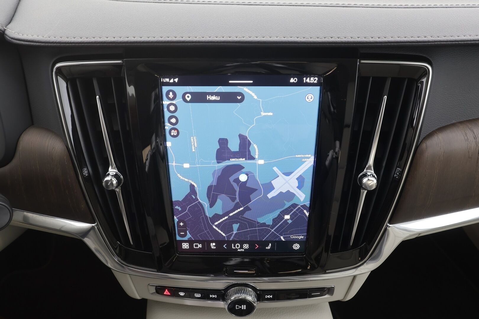 Volvo V90 2022 T6 TwE AWD Business Inscription aut - ACC | Webasto | Harman/Kardon | Sporttinahat muistilla | Kamera | Pilot Assist | BLIS | Keyless | Sähk. takaluukku | Lämm. tuulilasi | Suomi-auto | Kahdet renkaat alumiinivanteilla | ALV |