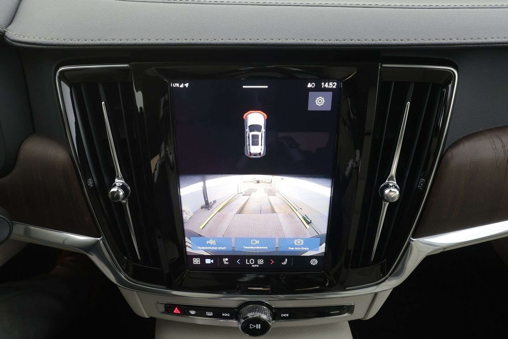 Volvo V90 2022 T6 TwE AWD Business Inscription aut - ACC | Webasto | Harman/Kardon | Sporttinahat muistilla | Kamera | Pilot Assist | BLIS | Keyless | Sähk. takaluukku | Lämm. tuulilasi | Suomi-auto | Kahdet renkaat alumiinivanteilla | ALV |
