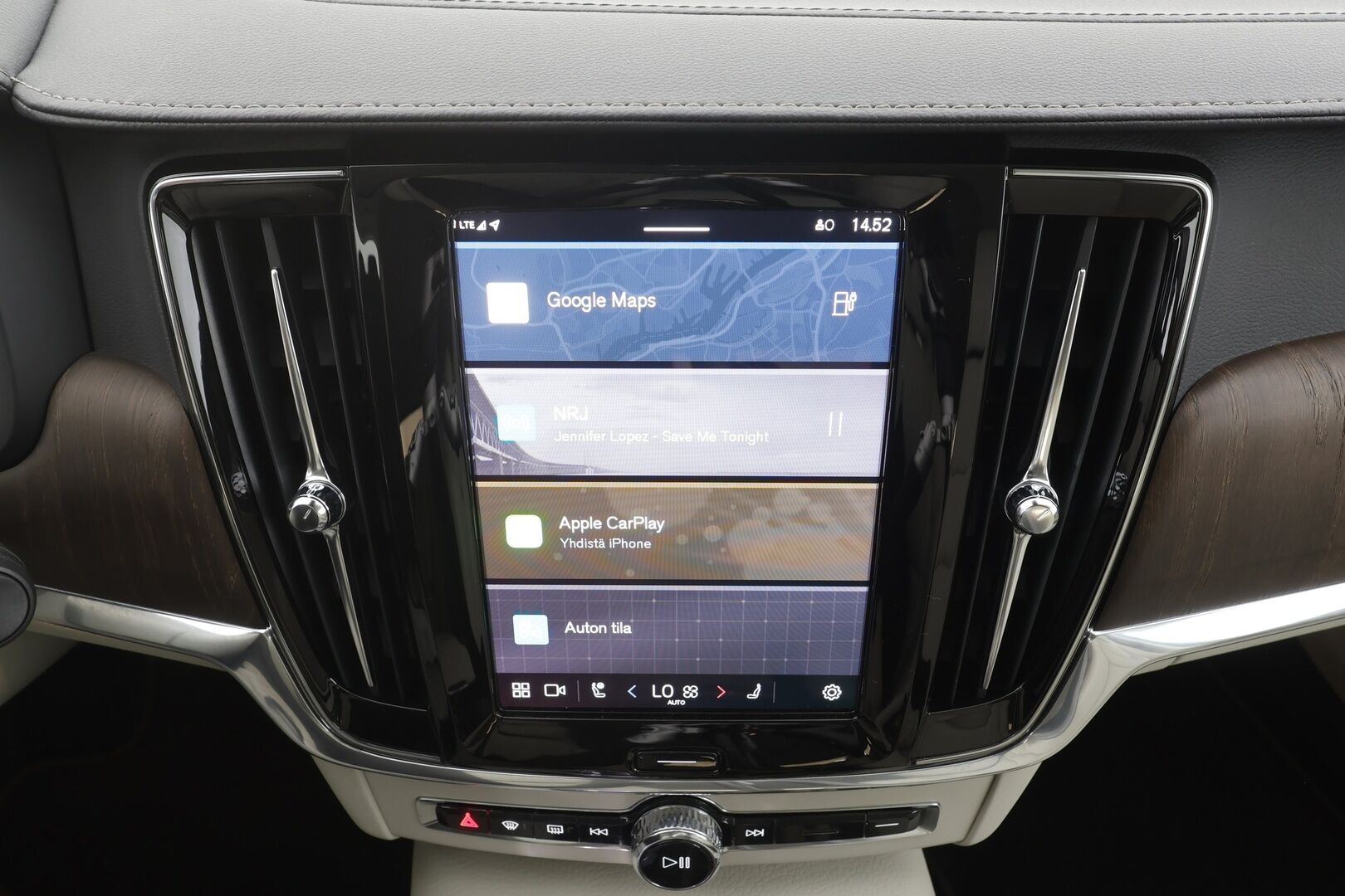 Volvo V90 2022 T6 TwE AWD Business Inscription aut - ACC | Webasto | Harman/Kardon | Sporttinahat muistilla | Kamera | Pilot Assist | BLIS | Keyless | Sähk. takaluukku | Lämm. tuulilasi | Suomi-auto | Kahdet renkaat alumiinivanteilla | ALV |
