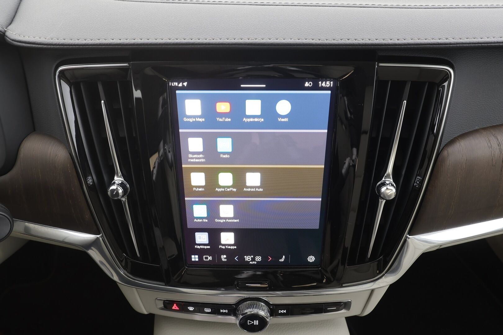 Volvo V90 2022 T6 TwE AWD Business Inscription aut - ACC | Webasto | Harman/Kardon | Sporttinahat muistilla | Kamera | Pilot Assist | BLIS | Keyless | Sähk. takaluukku | Lämm. tuulilasi | Suomi-auto | Kahdet renkaat alumiinivanteilla | ALV |