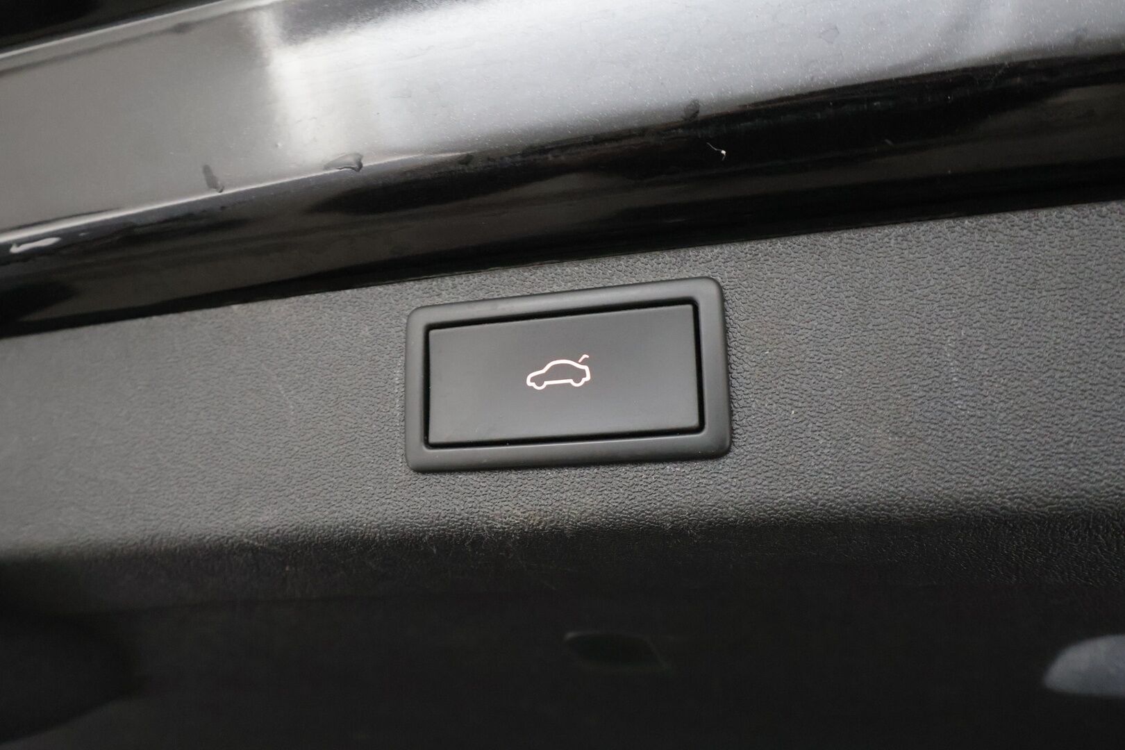 Skoda Enyaq 2022 80 Launch Edition iV - | ILP | ACC | LED | P.Kamera | Navi | Kaistavahti | Keyless | 1-om Suomi-auto | Kahdet renkaat | Merkkihuollot |