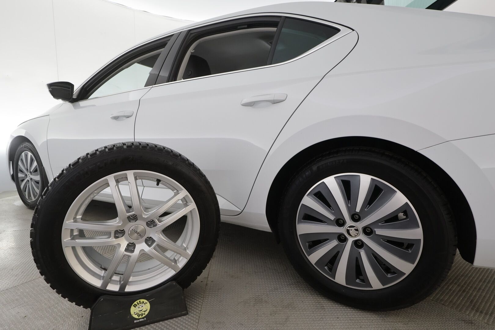 Skoda Superb 2022 1.4 TSI PHEV Style iV DSG Autom. - | ACC | Koukku | Webasto | Matrix | Canton | DCC | Muistipenkit | Nahka-alcantara | Sähk. takaluukku | 1-om suomiauto | ALV | 