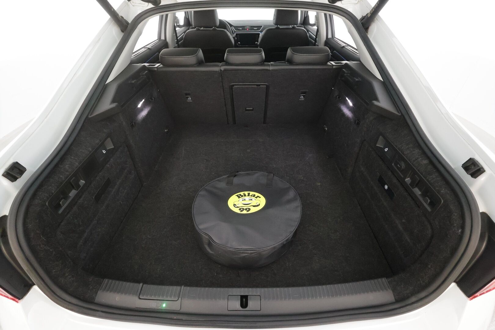 Skoda Superb 2022 1.4 TSI PHEV Style iV DSG Autom. - | ACC | Koukku | Webasto | Matrix | Canton | DCC | Muistipenkit | Nahka-alcantara | Sähk. takaluukku | 1-om suomiauto | ALV | 