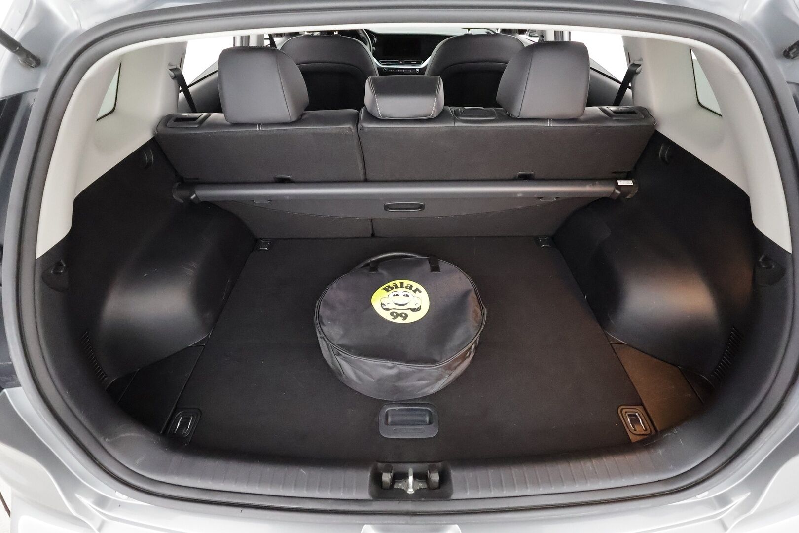 Kia Niro Electric 2022 EX 64 kWh 204 hv - | ACC | ILP | LED | Puolinahat | P.kamera | Lane Assist | Navi | Keyless | Lämm. ratti | Ambient light | Apple & Android | 2x renkaat aluin | Suomiauto |