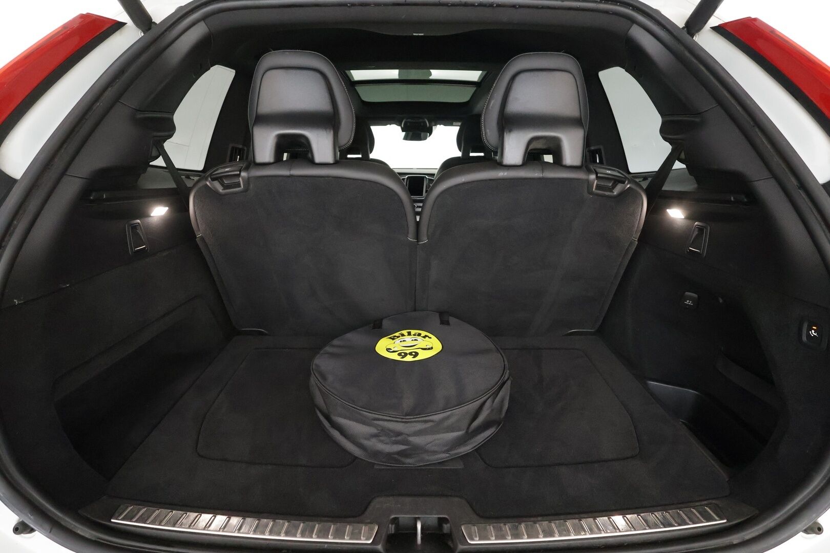 Volvo XC90 2022 T8 TwE AWD R-Design aut - | ACC | Webasto | Koukku | Panorama | Sporttipenkit muistilla | Nahka-alcantara | P.kamera | BLIS | Pilot Assist | Keyless | 1-om suomiauto | ALV | 