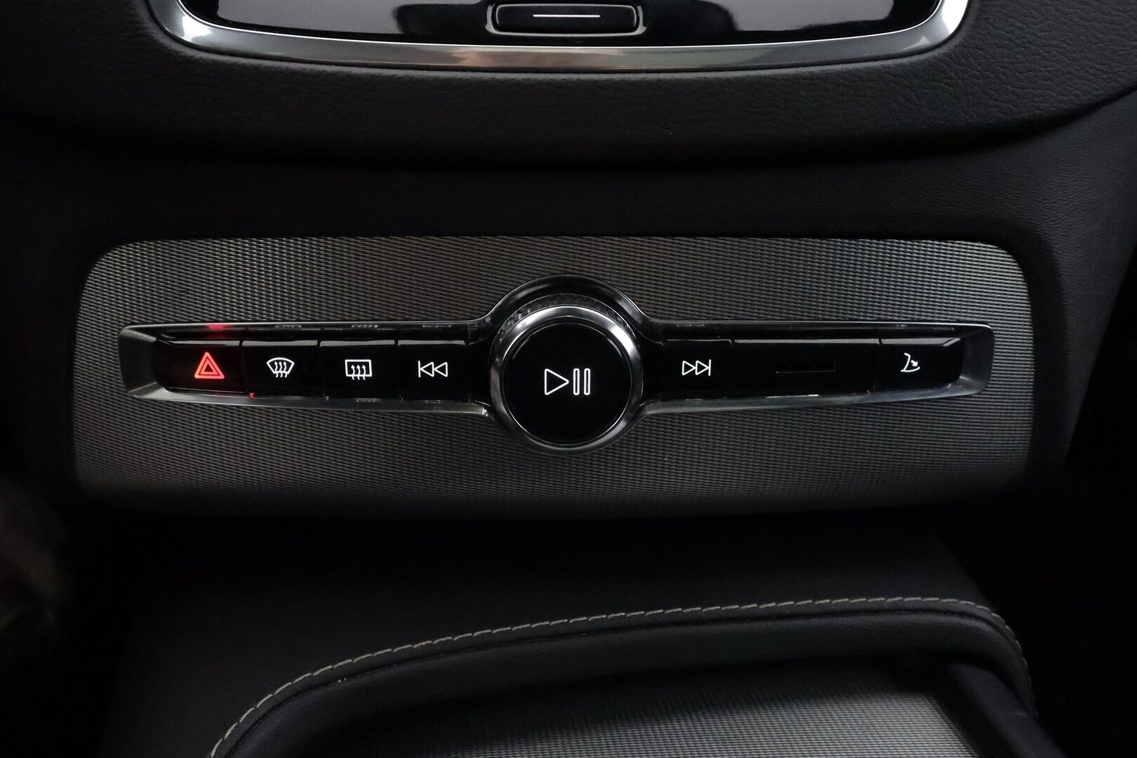 Volvo XC90 2022 T8 TwE AWD R-Design aut - | ACC | Webasto | Koukku | Panorama | Sporttipenkit muistilla | Nahka-alcantara | P.kamera | BLIS | Pilot Assist | Keyless | 1-om suomiauto | ALV | 