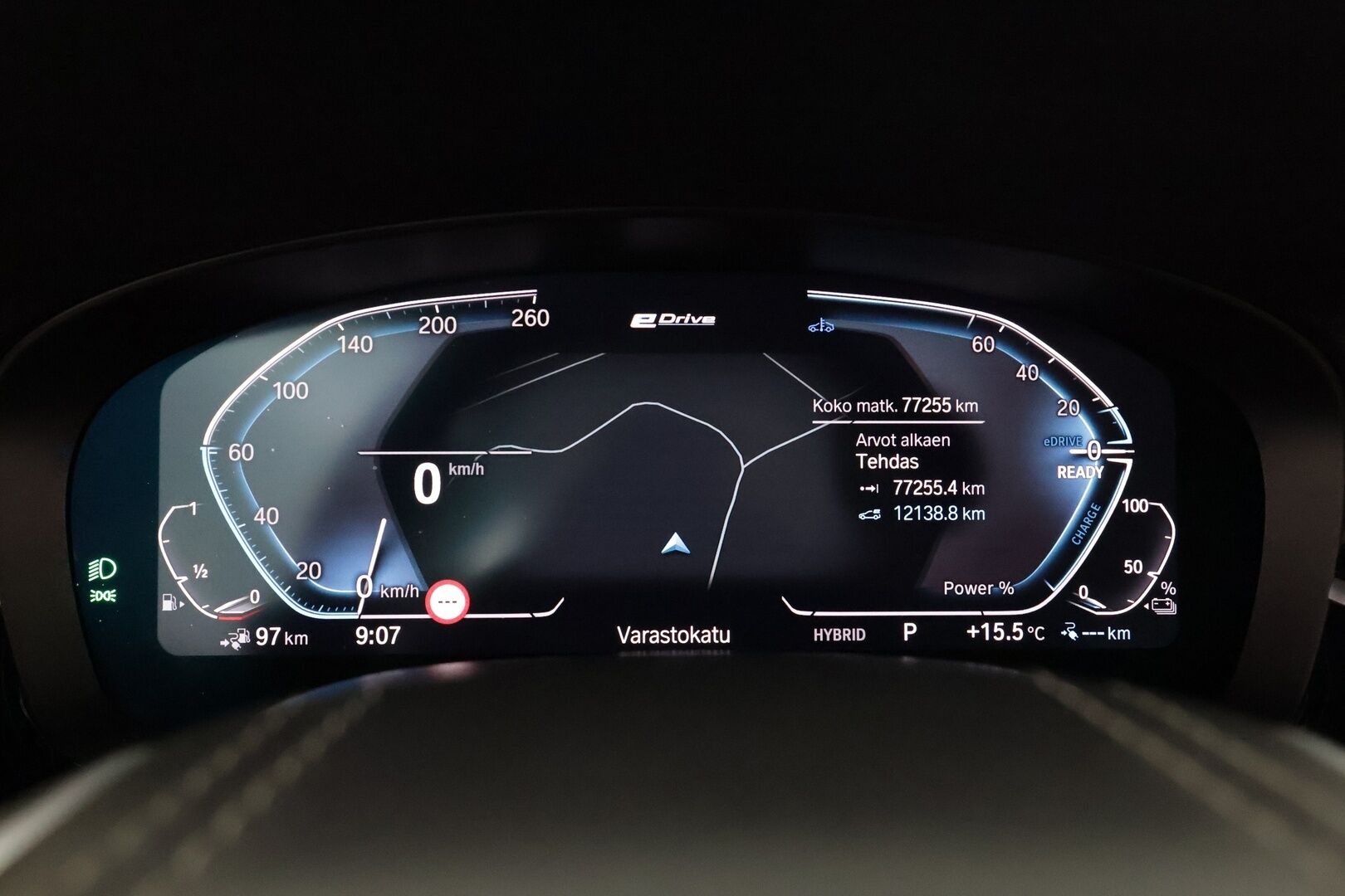 BMW 530 2022 G31 Touring 530e xDrive A Charged Edition - 3,99 % KORKOTARJOUS TÄHÄN AUTOON - 1.Om Suomi-auto / Adapt.Vakkari / Nahkasisusta / P.kamera / Comfort access 