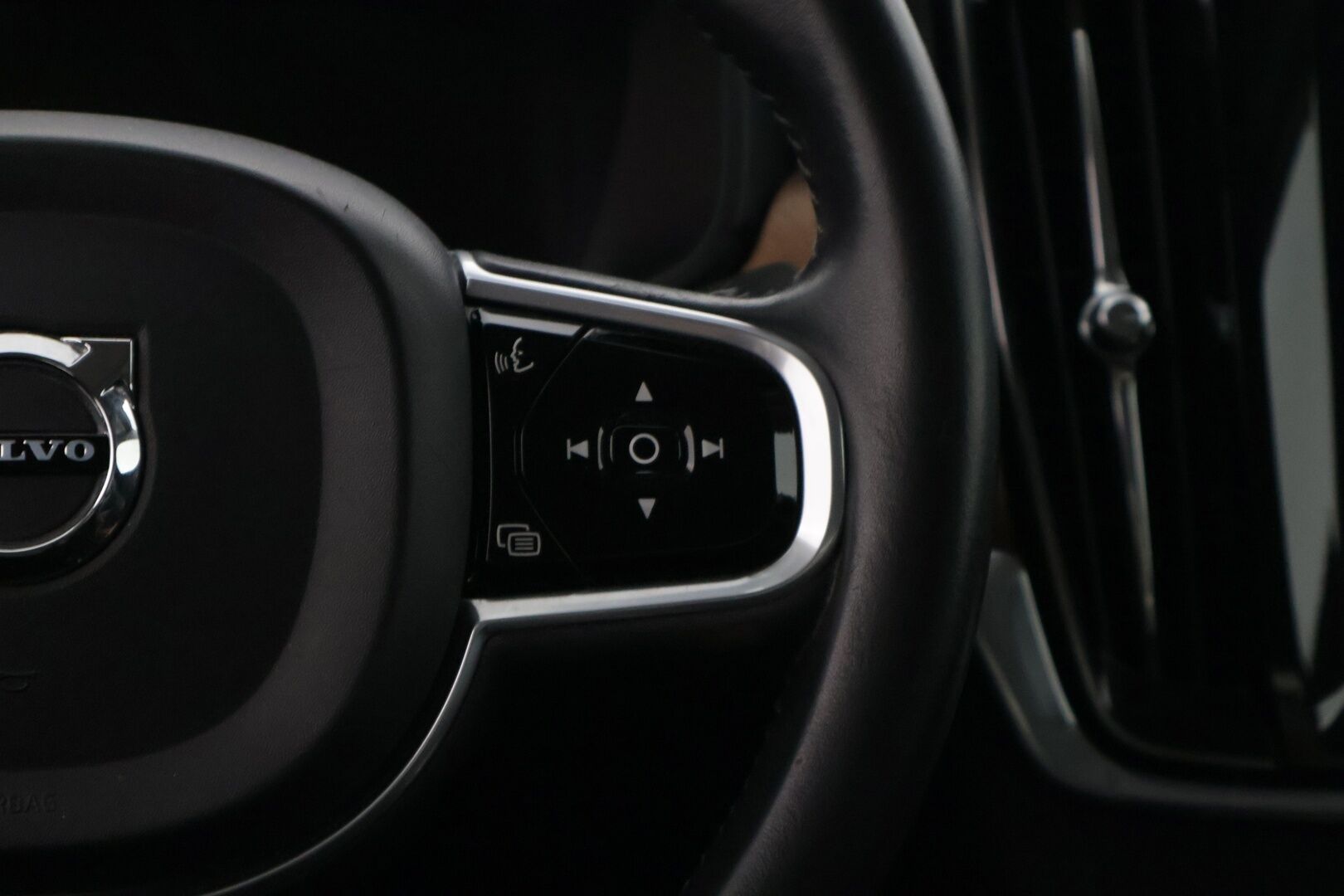 Volvo S90 2018 D4 Inscription aut - 3,99% KORKOTARJOUS TÄHÄN AUTOON 21.9. ASTI - Adapt.Vakkari / Peruutuskamera / Nahkasisusta / Digimittari / Muistipenkki / Supervarusteet!