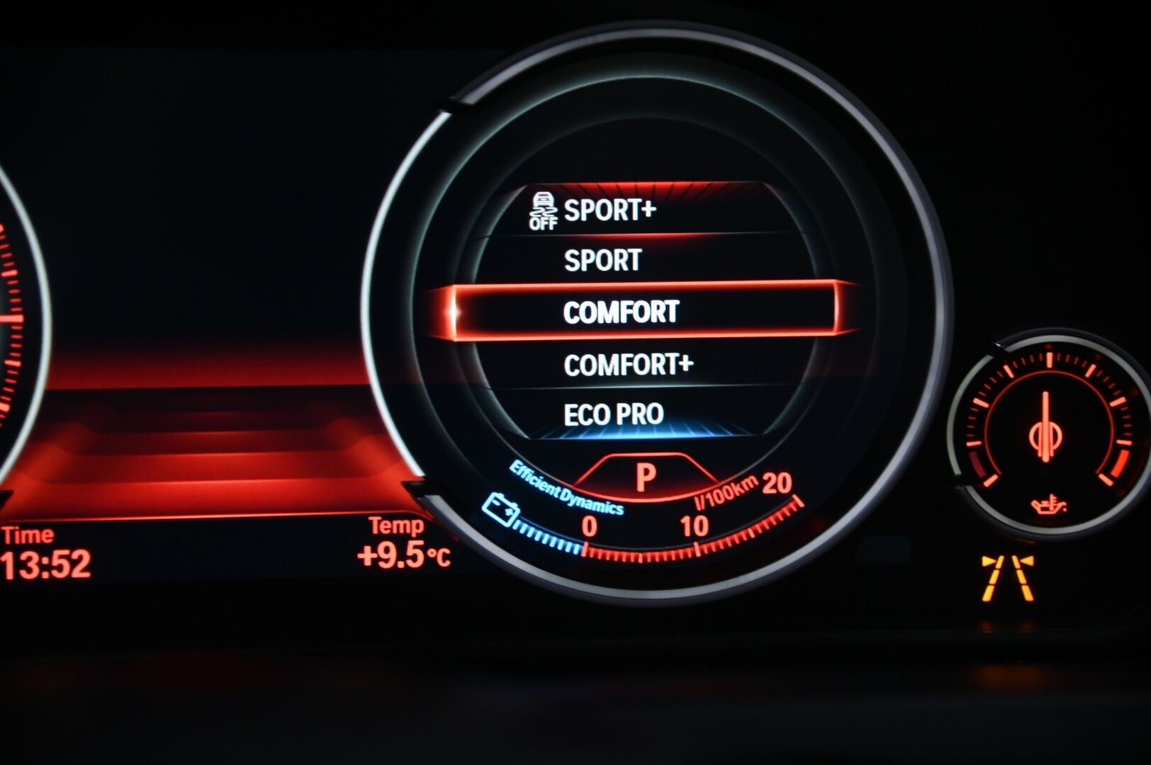 BMW 750d 2013 F02 Sedan 750dL TwinPower Turbo A xDrive M-Sport*HUD / ACC / Digimittaristo / kattoluukku / - *Webasto / Hifi / Soft Close* - HULLUT AVAJAISHULINAT KORKOTARJOUS 3,29 %