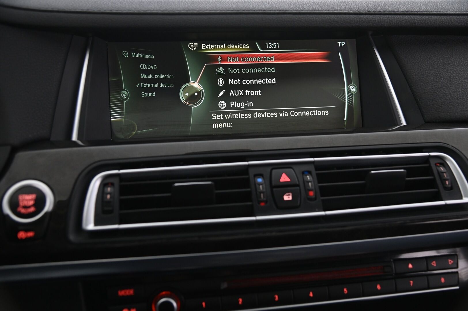 BMW 750d 2013 F02 Sedan 750dL TwinPower Turbo A xDrive M-Sport*HUD / ACC / Digimittaristo / kattoluukku / - *Webasto / Hifi / Soft Close* - HULLUT AVAJAISHULINAT KORKOTARJOUS 3,29 %