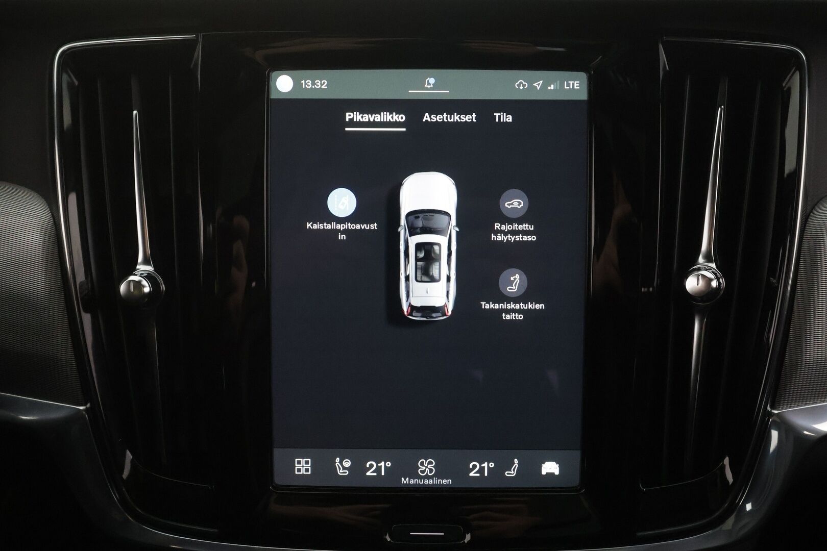 Volvo V90 2022 T6 TwE AWD Business R-Design aut - | Pilot assist | Webasto | Full-LED | Koukku | Panorama | Muistipenkit | P.kamera | Puolinahat | Keyless | Apple&Android | Suomi-auto | Kahdet Renkaat |