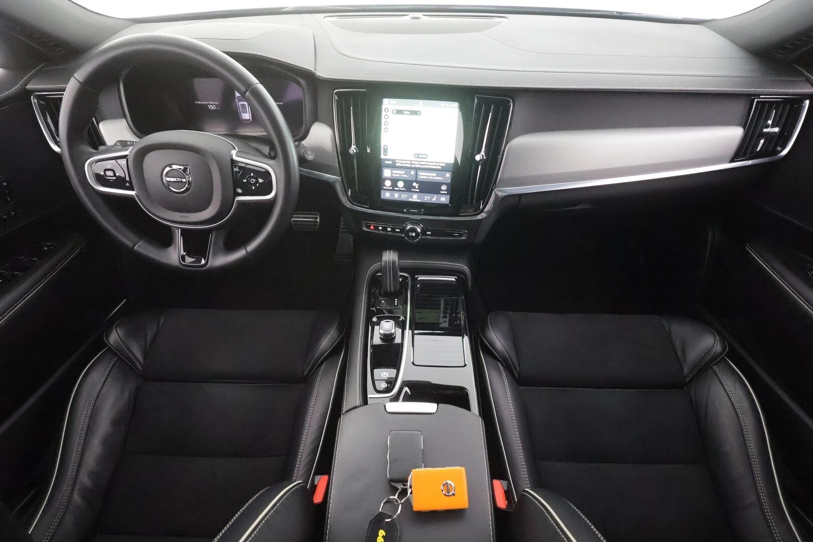 Volvo V90 2022 T6 TwE AWD Business R-Design aut - | Pilot assist | Webasto | Full-LED | Koukku | Panorama | Muistipenkit | P.kamera | Puolinahat | Keyless | Apple&Android | Suomi-auto | Kahdet Renkaat |