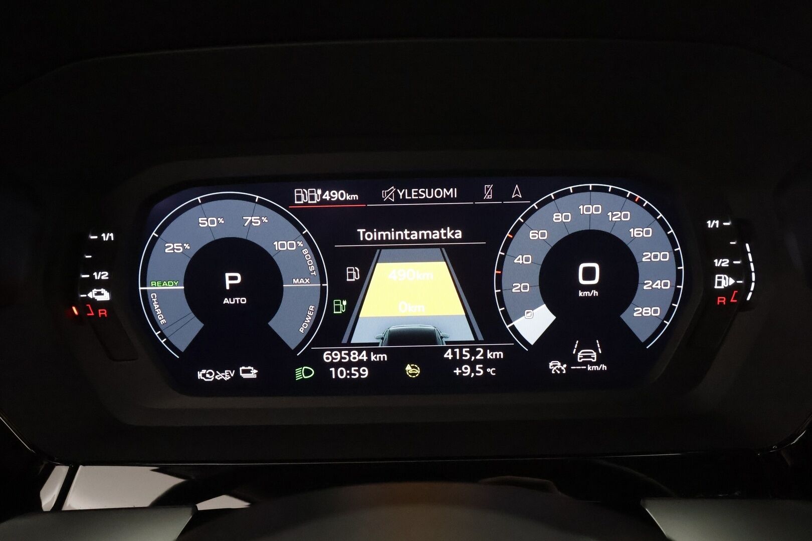 Audi A3 2022 Sportback Business 40 TFSI e 150kW S tronic ** Adapt.vakkari / Kamera / Sähköpenkki / Matrix-LED ** - 1.Om Suomi-auto / Sporttipenkit / Keyless 