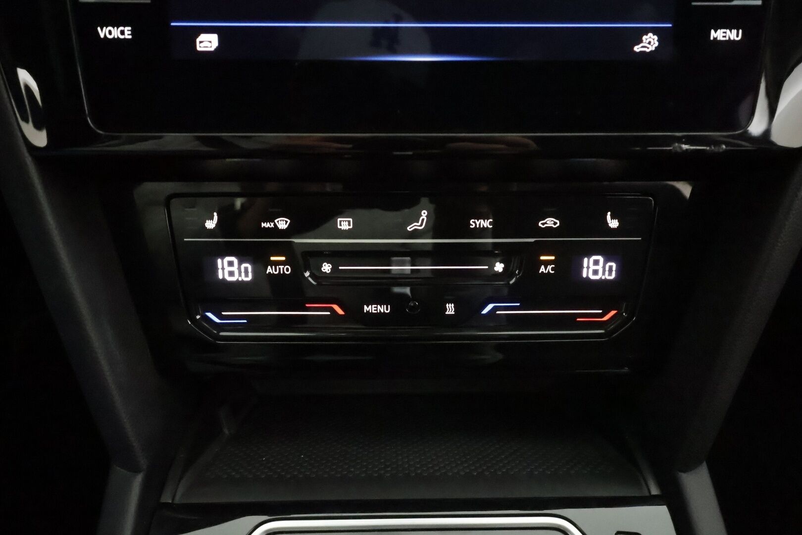 Volkswagen Passat 2022 Style Business2,0 Tdi Scr 110 Kw Dsg * ACC / IQ-Light / Koukku / Webasto / Hierova muistipenkki / Apple&Android * - Suomi-auto / Merkkihuollettu / Kahdet renkaat