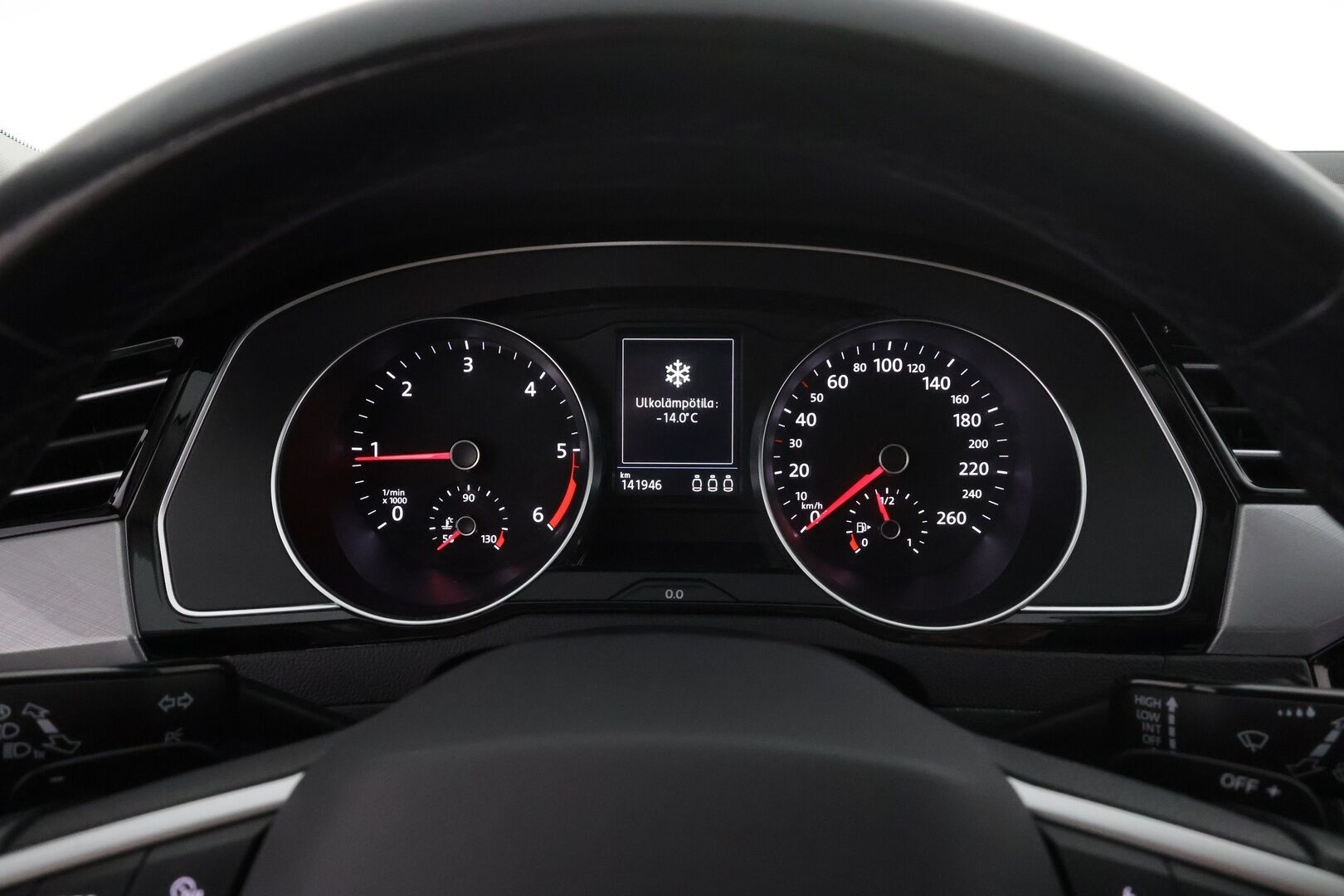 Volkswagen Passat 2022 Style Business2,0 Tdi Scr 110 Kw Dsg * ACC / IQ-Light / Koukku / Webasto / Hierova muistipenkki / Apple&Android * - Suomi-auto / Merkkihuollettu / Kahdet renkaat