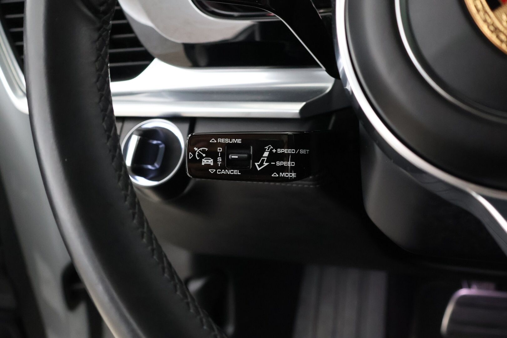 Porsche Panamera 2018 4 E-Hybrid Sport Turismo - ACC | Ilmastoidut & Hierovat Istuimet | BOSE | 14 - Penkit | Panorama | Lane Assist | Sport Chrono | Juuri huollettu!  