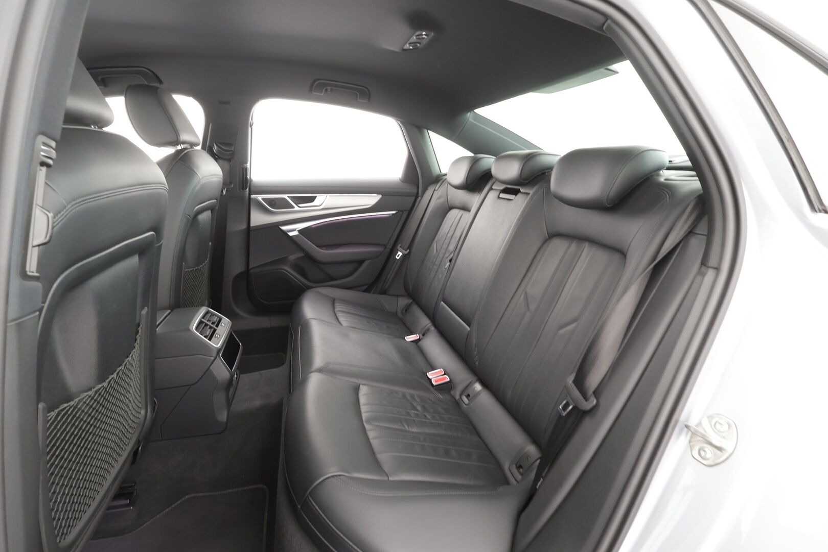 Audi A6 2021 Sedan Business Sport 50 TFSI e quattro Stronic * ACC / LED / P.Kamera / Muistipenkki / Keyless / Nahat / Apple&Android * - Kahdet Renkaat - HULLUT AVAJAISHULINAT KORKOTARJOUS 3,29 %