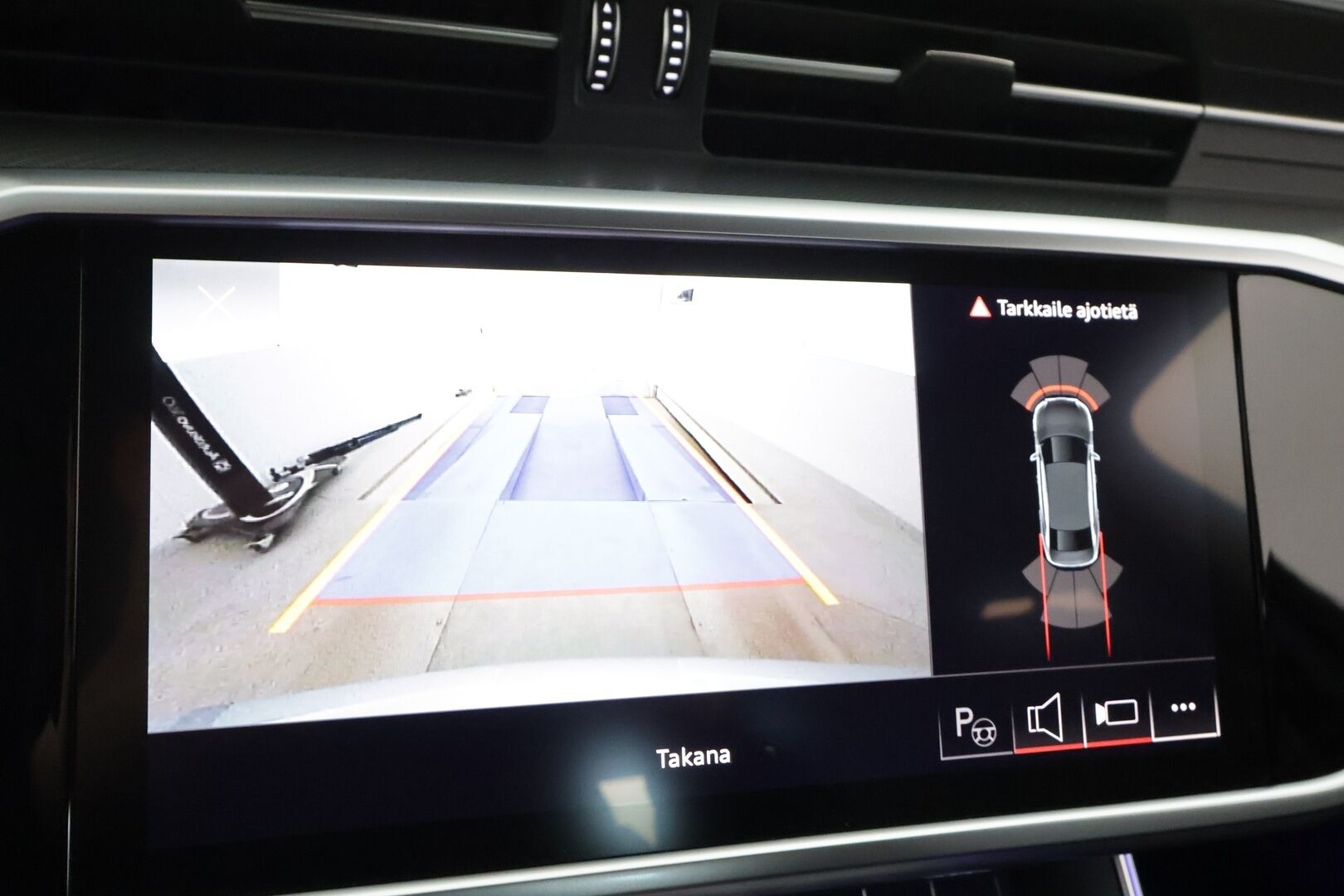 Audi A6 2021 Sedan Business Sport 50 TFSI e quattro Stronic * ACC / LED / P.Kamera / Muistipenkki / Keyless / Nahat / Apple&Android * - Kahdet Renkaat - HULLUT AVAJAISHULINAT KORKOTARJOUS 3,29 %