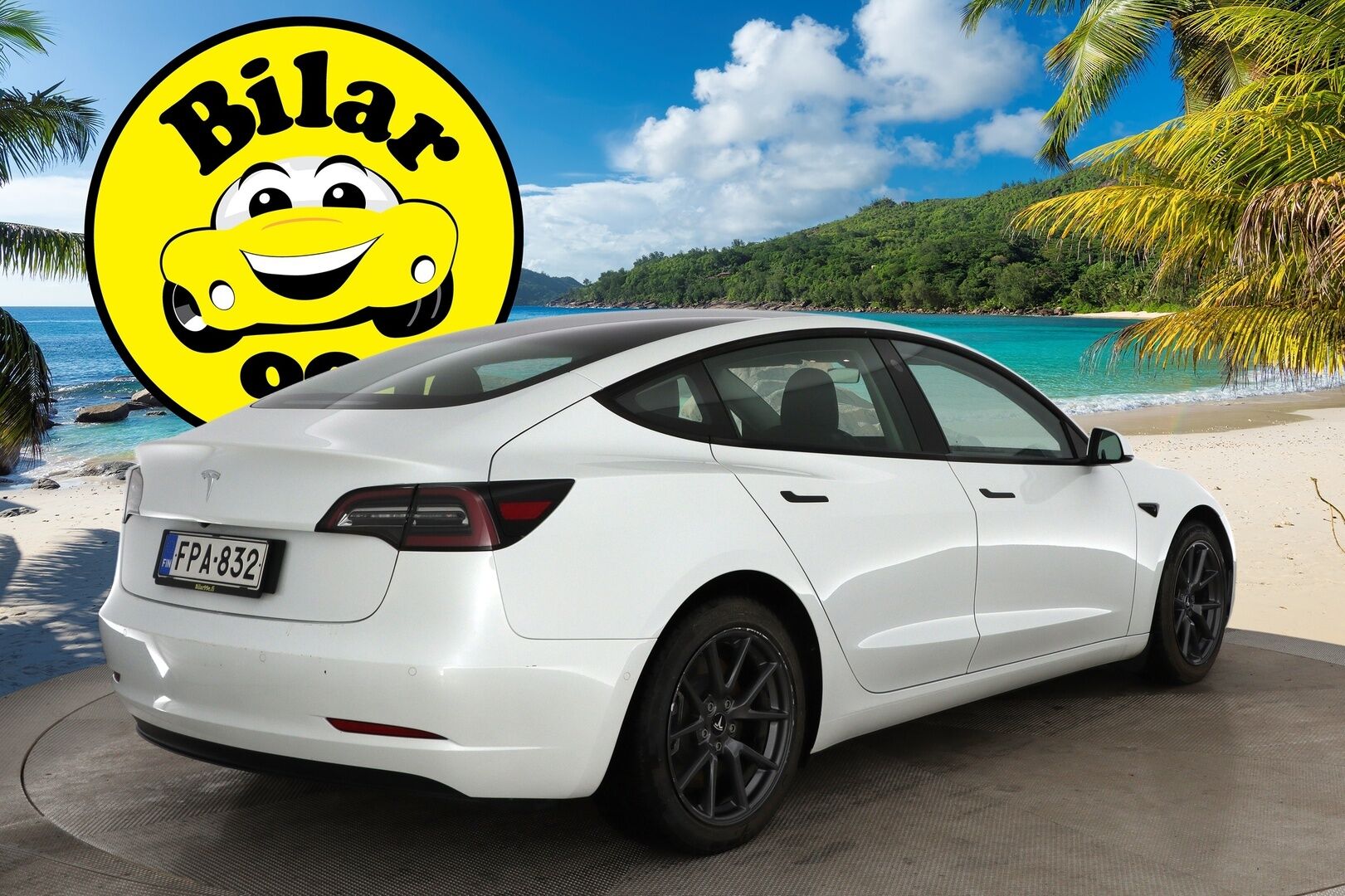Tesla Model 3 2021 Standard Range Plus *Refresh /Lämpöpumppu /  Lasikatto / Autopilot / Musta nahkasisusta*