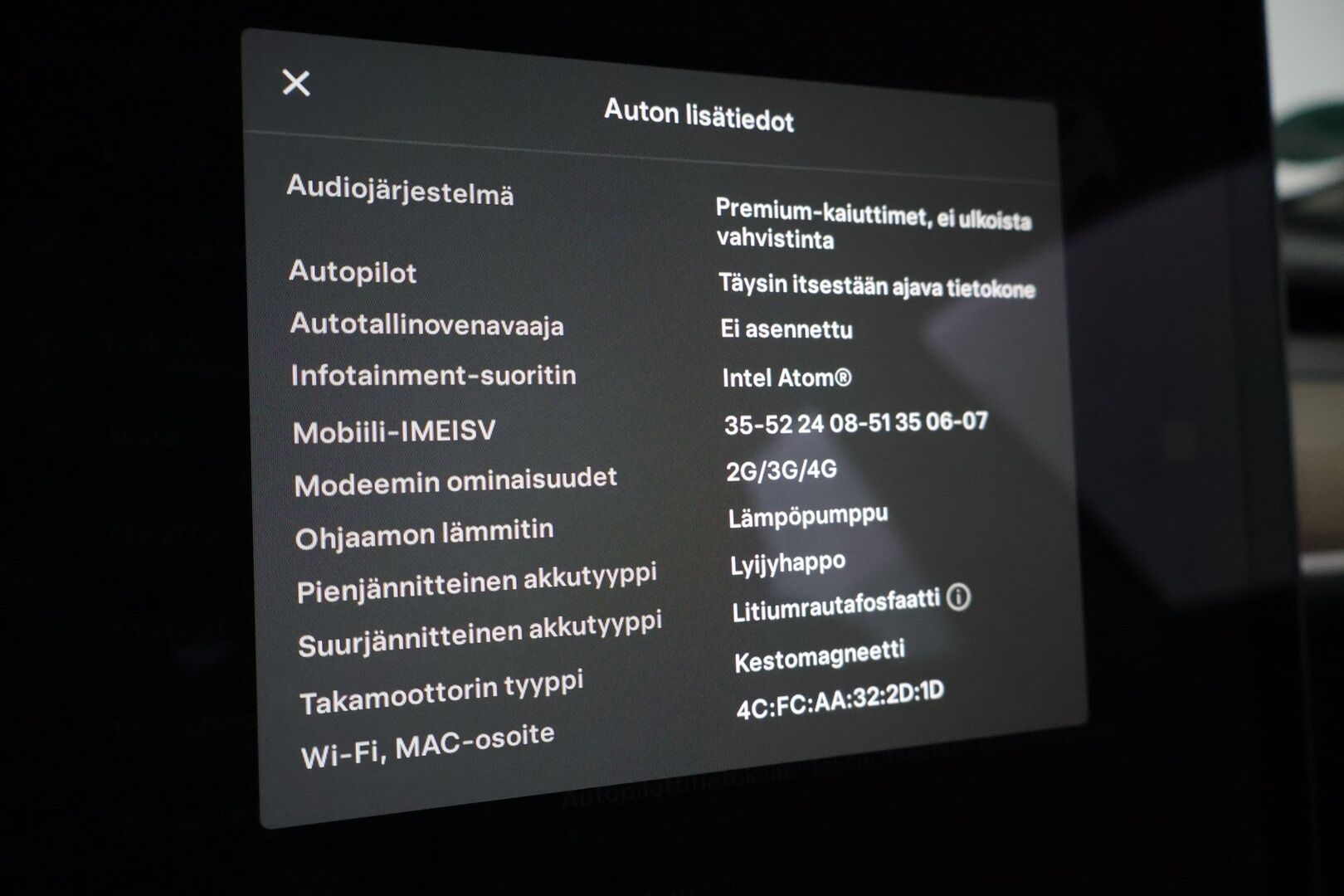 Tesla Model 3 2021 Standard Range Plus *Refresh /Lämpöpumppu /  Lasikatto / Autopilot / Musta nahkasisusta*