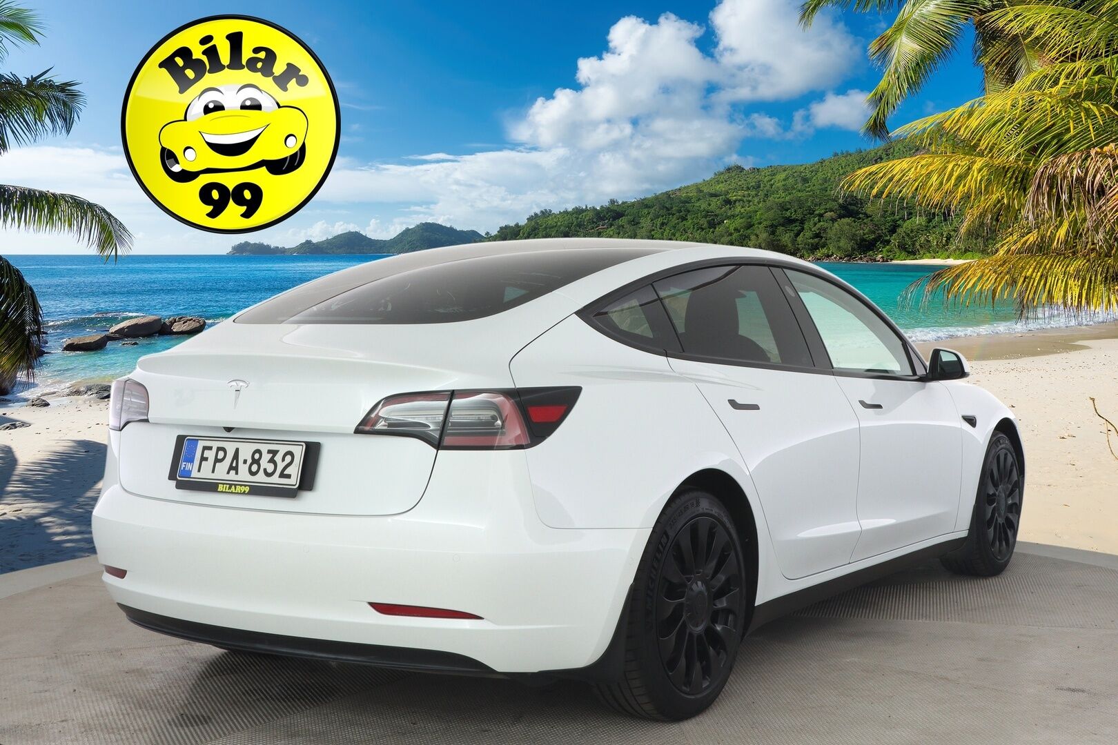 Tesla Model 3 2021 Standard Range Plus *Refresh /Lämpöpumppu /  Lasikatto / Autopilot / Musta nahkasisusta*