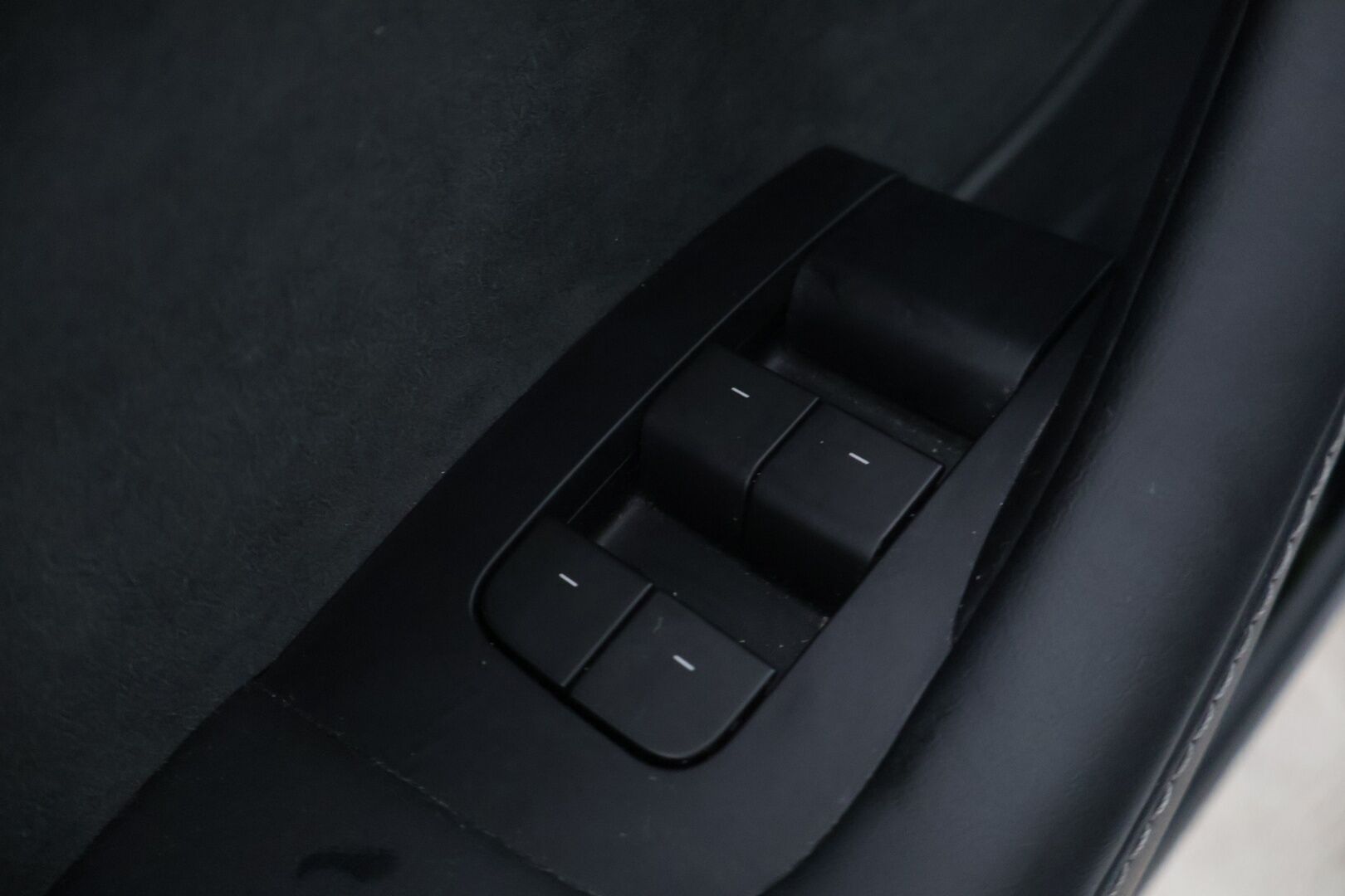 Tesla Model 3 2021 Standard Range Plus *Refresh /Lämpöpumppu /  Lasikatto / Autopilot / Musta nahkasisusta*