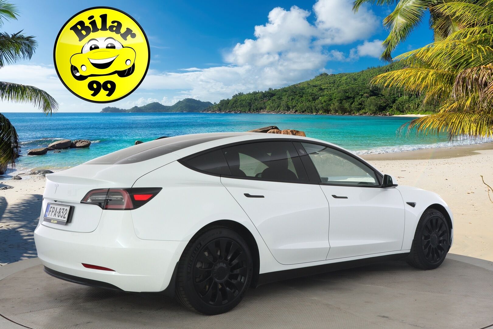 Tesla Model 3 2021 Standard Range Plus *Refresh /Lämpöpumppu /  Lasikatto / Autopilot / Musta nahkasisusta*
