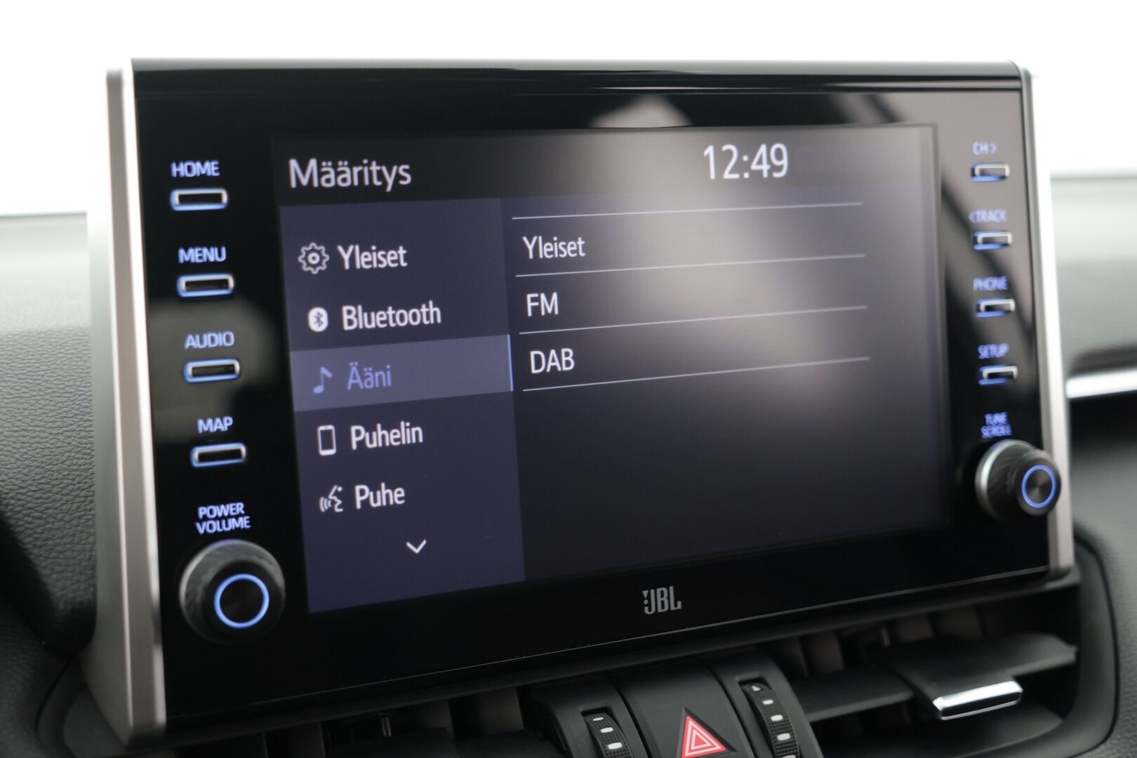Toyota RAV4 PLUG-IN 2021 2,5 Hybrid AWD-i Business Edition*  Koukku / Kamera / Acc / JBL / * - *Koukku / JBL / ACC / Kamera*
