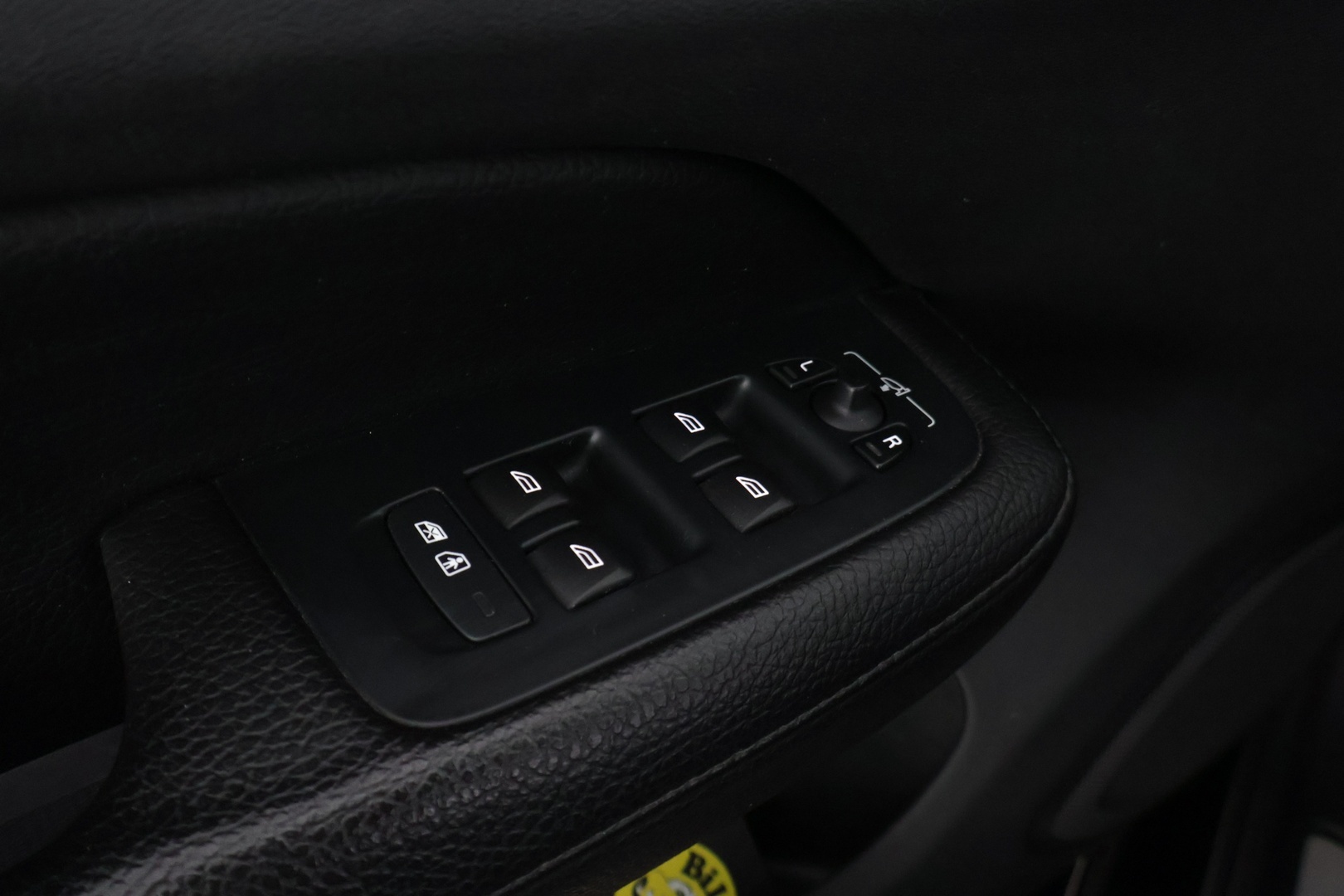 Volvo V60 2020 V60 T6 TwE AWD R-Design aut */ Adapt. vakkari / H&K / Panorama / 360°-kamera / Webasto / Koukku / Juuri saapunut /* - Huippuvarusteltu / Juuri katsastettu / Hihna vaihdettu