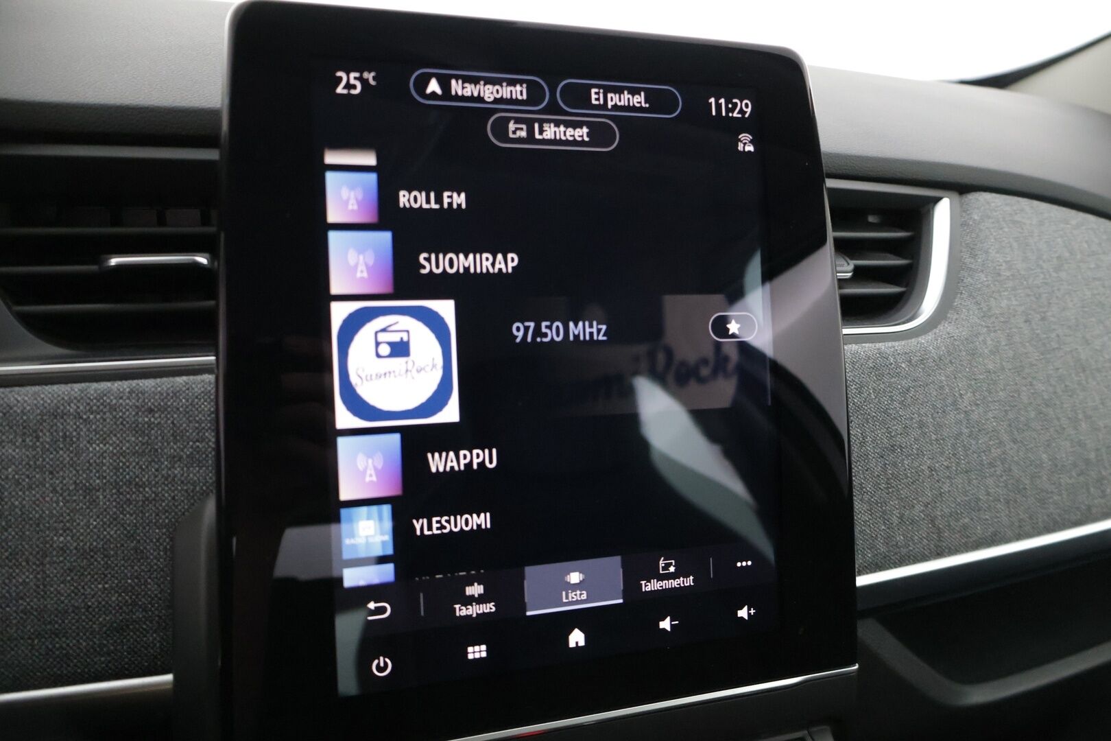 Renault Zoe 2020 Z.E. 50 R135 Intens * BLIS / Navi / P-Kamera / Keyless / Vakkari / Puolinahkasisusta * - * Kahdet vanteet & renkaat / Merkkihuollot *
