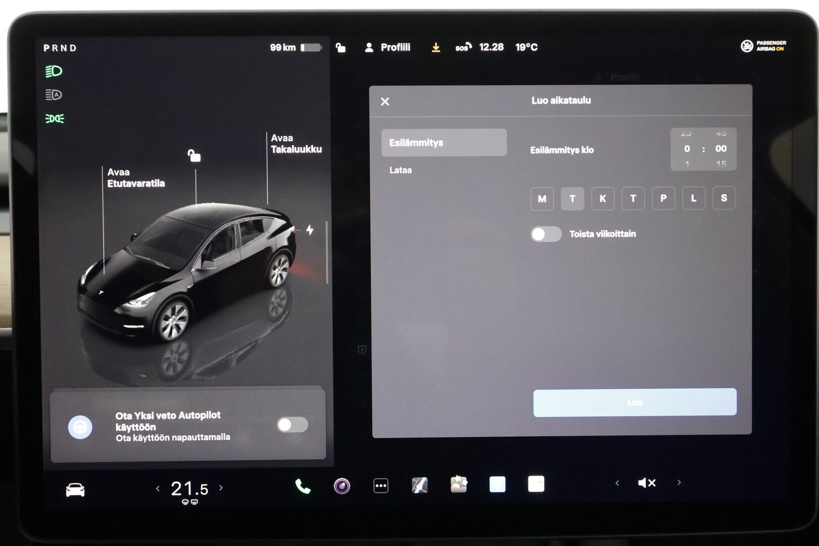 Tesla Model Y 2022 Long Range - | Koukku | ILP | Lasikatto | ACC | Matrix-LED | P.Kamera | Muistipenkki | Premium Audio | Navi | Kaistavahti | Keyless | 2x Latauskaapelit | Kahdet renkaat | 1-om Suomi-auto |