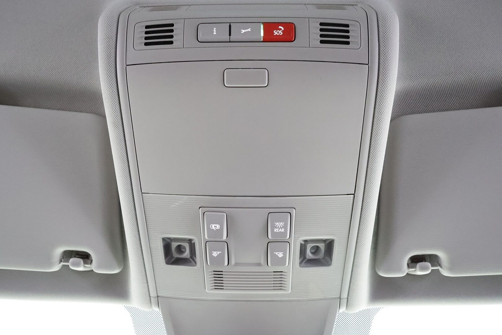 Volkswagen Tiguan 2022 Style Business 2,0 TDI SCR 110 kW 4Motion * Webasto / ACC / Matrix-LED / P.kamera / Hierovat Sportpenkit / Kaistavahti * - 1-om Suomi-auto / Kahdet renkaat