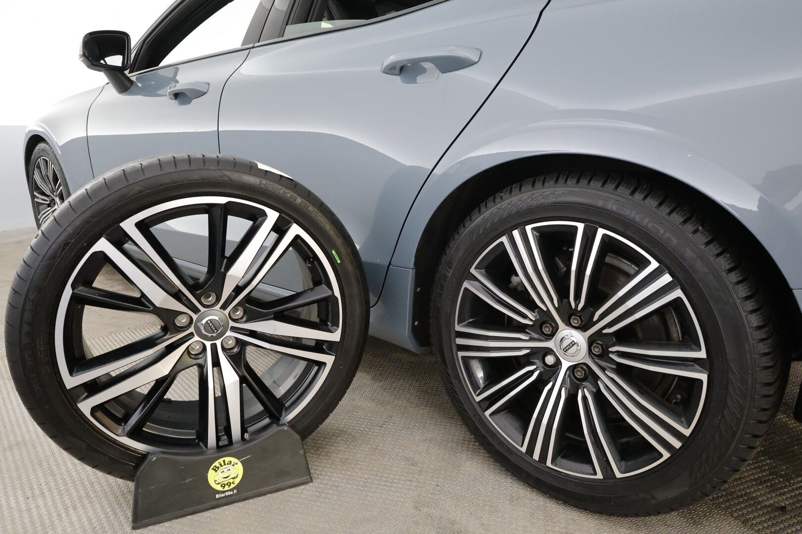 Volvo S60 2022 B5 MHEV Business R-Design Edition aut *  ACC / Webasto / Koukku /  Muistipenkki / P.Kamera / LED / Keyless * - 1.om Suomi-auto / 2x vanteet - HULLUT JOULUT KORKOTARJOUS 2,49% 